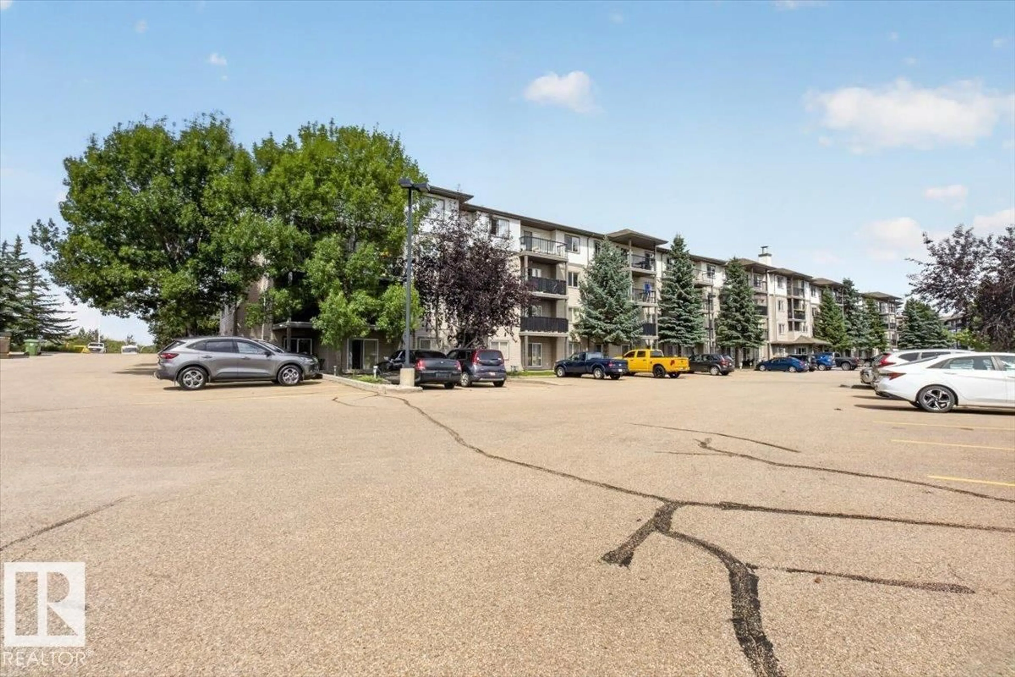 Patio, street for 1180 - 421 HYNDMAN RD, Edmonton Alberta T5A0P8