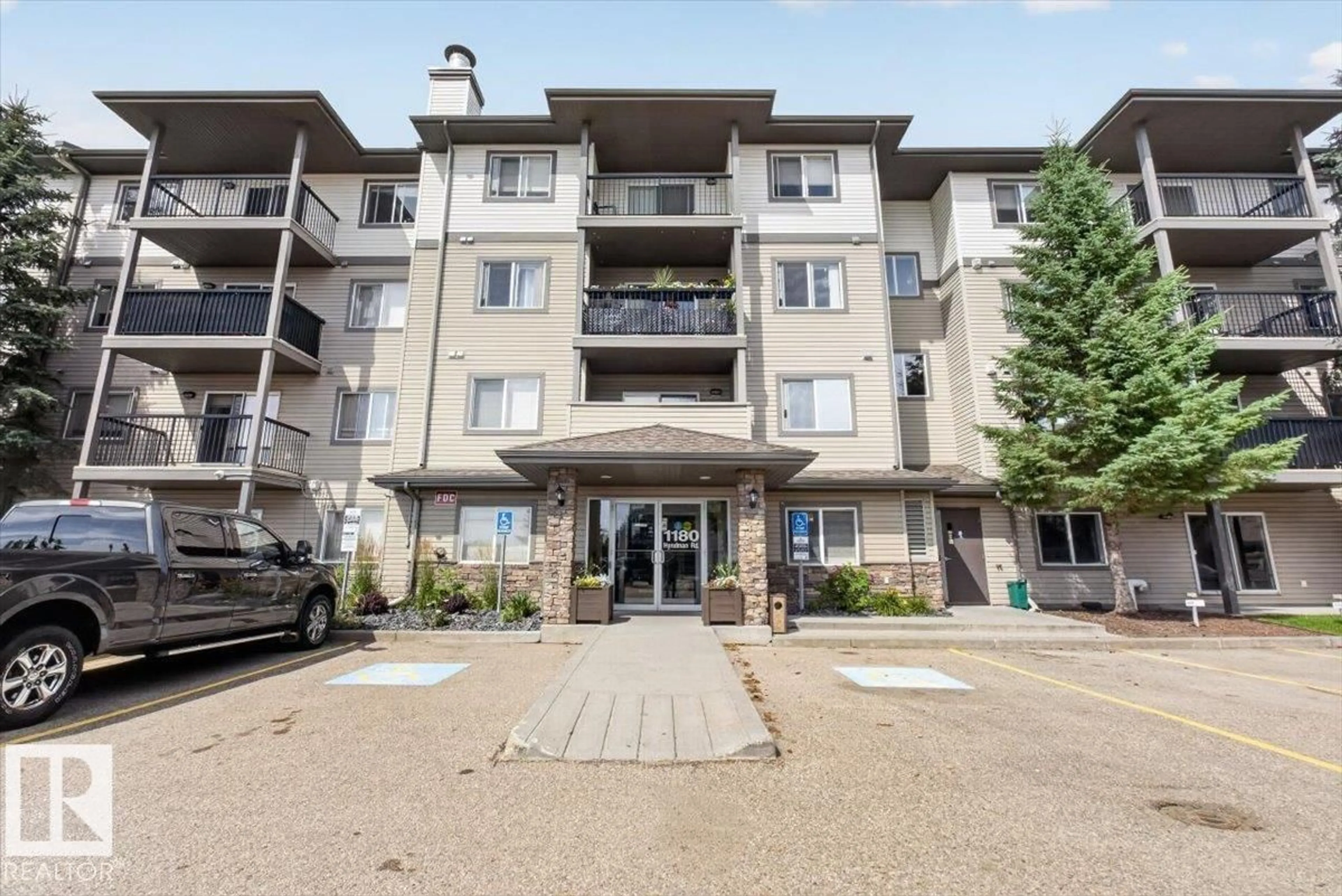Patio, unknown for 1180 - 421 HYNDMAN RD, Edmonton Alberta T5A0P8