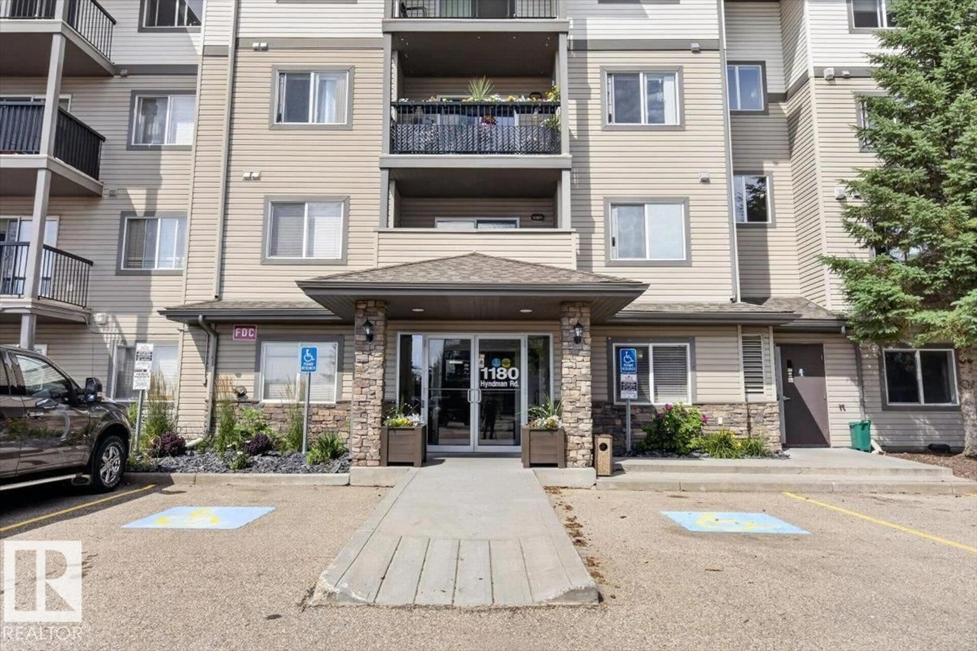 Unknown for 1180 - 421 HYNDMAN RD, Edmonton Alberta T5A0P8