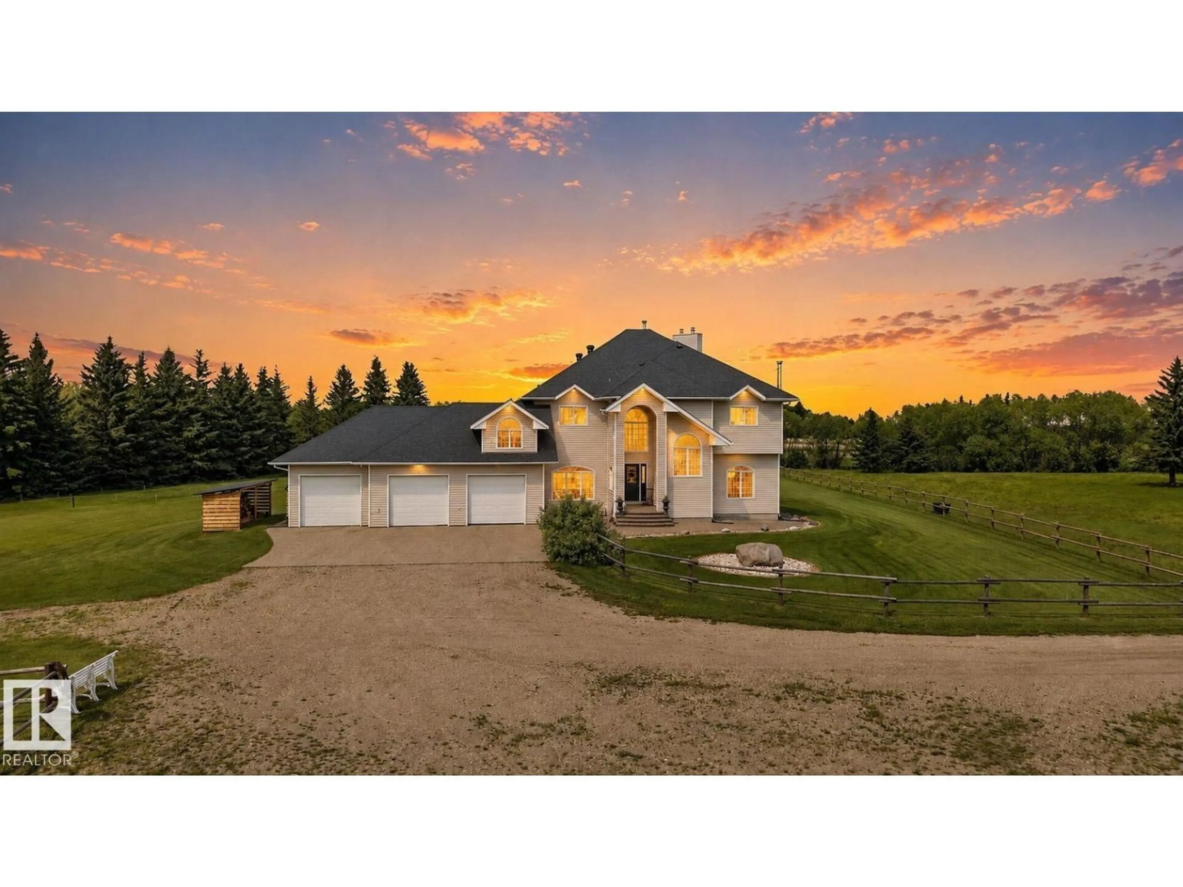 A pic from outside/outdoor area/front of a property/back of a property/a pic from drone, unknown for 50336 RANGE ROAD 280, Rural Leduc County Alberta T0C0V0