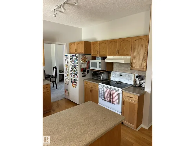 4014 CHAMPAGNE DR, Athabasca Town 5