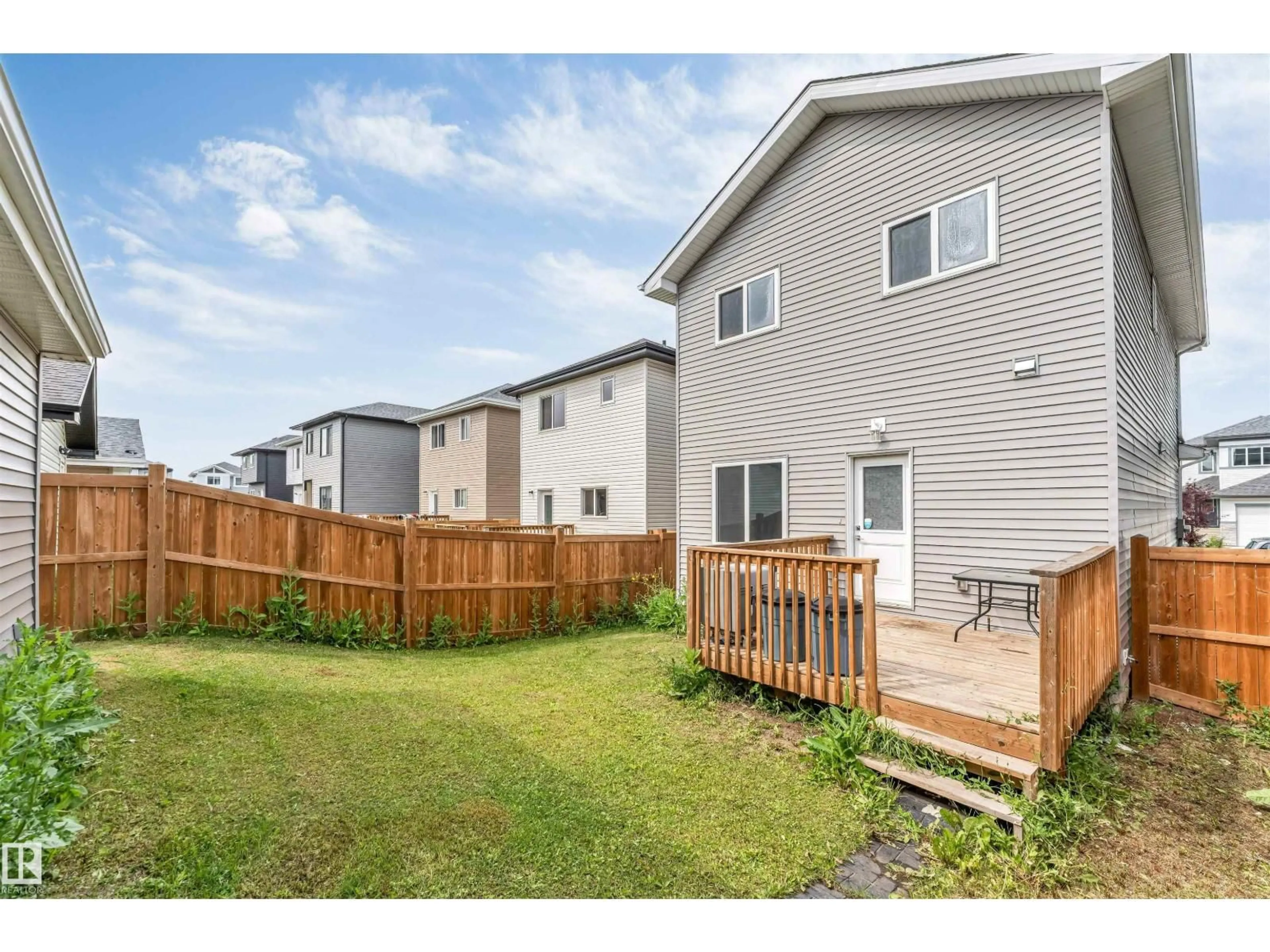 Patio, unknown for 6075 180 AV, Edmonton Alberta T5Y3X1