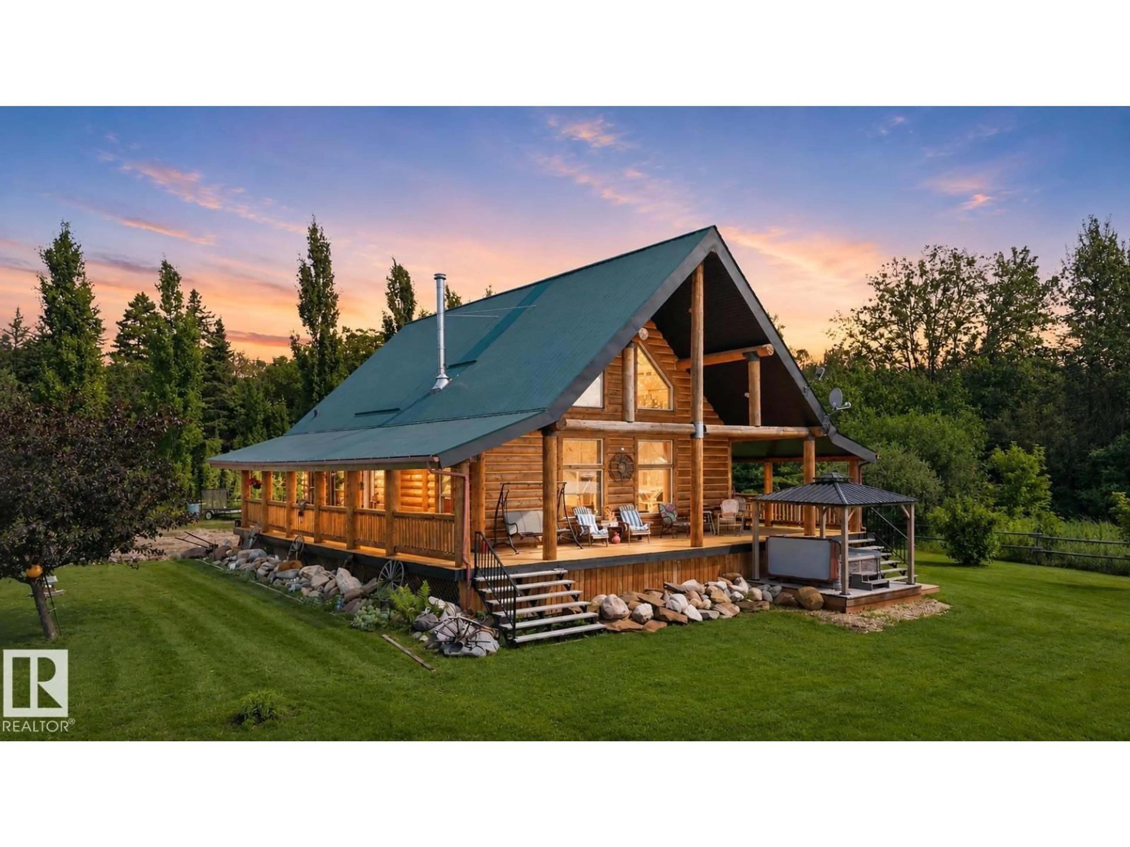 Home with vinyl exterior material, unknown for 107 IDLEHOURS DRIVE, Rural Barrhead County Alberta T0G1A0