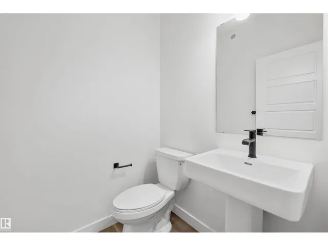 18931 28 AV NW, Edmonton 5