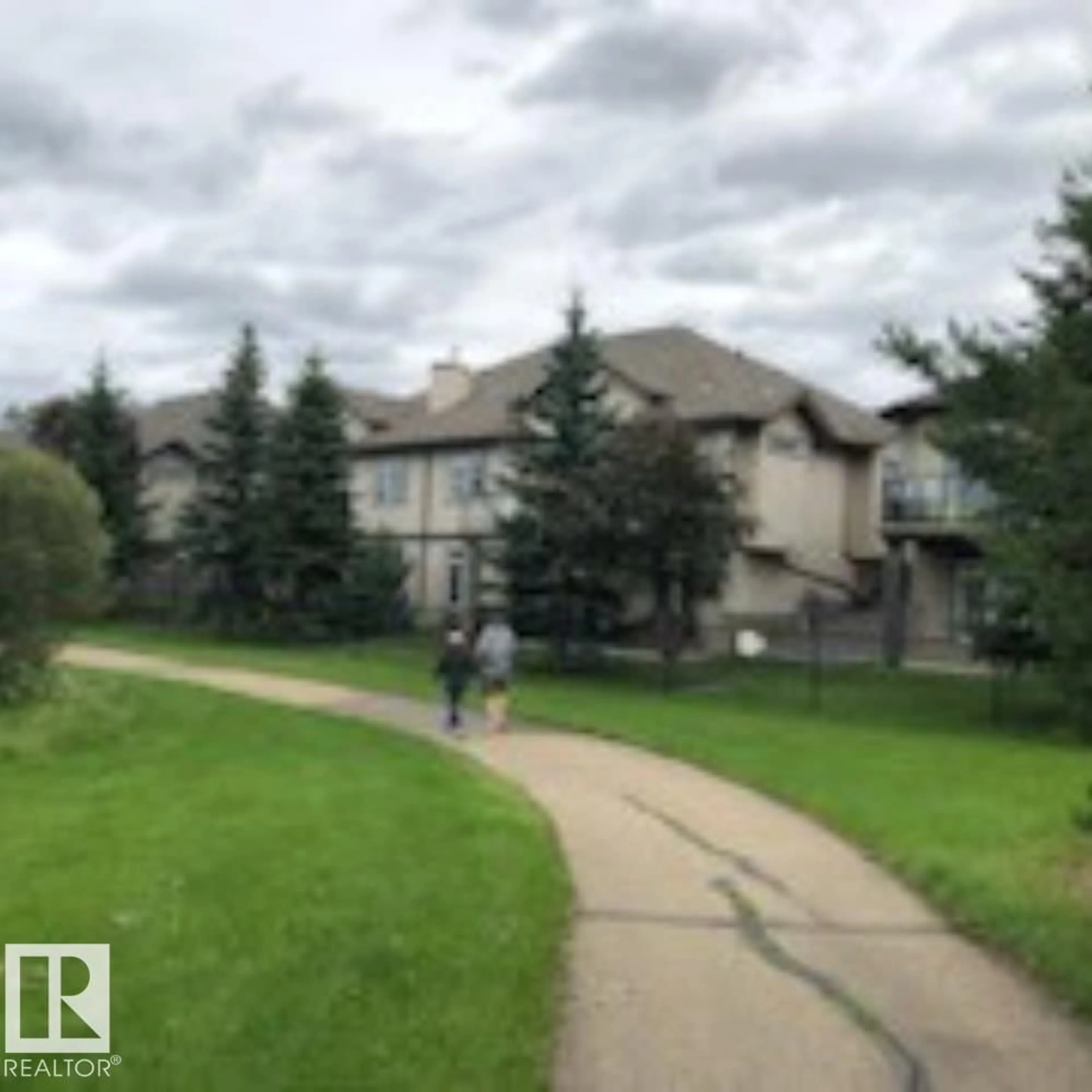 Blurry image for 85 - 13 NORTHRIDGE DR, St. Albert Alberta T8N3N3
