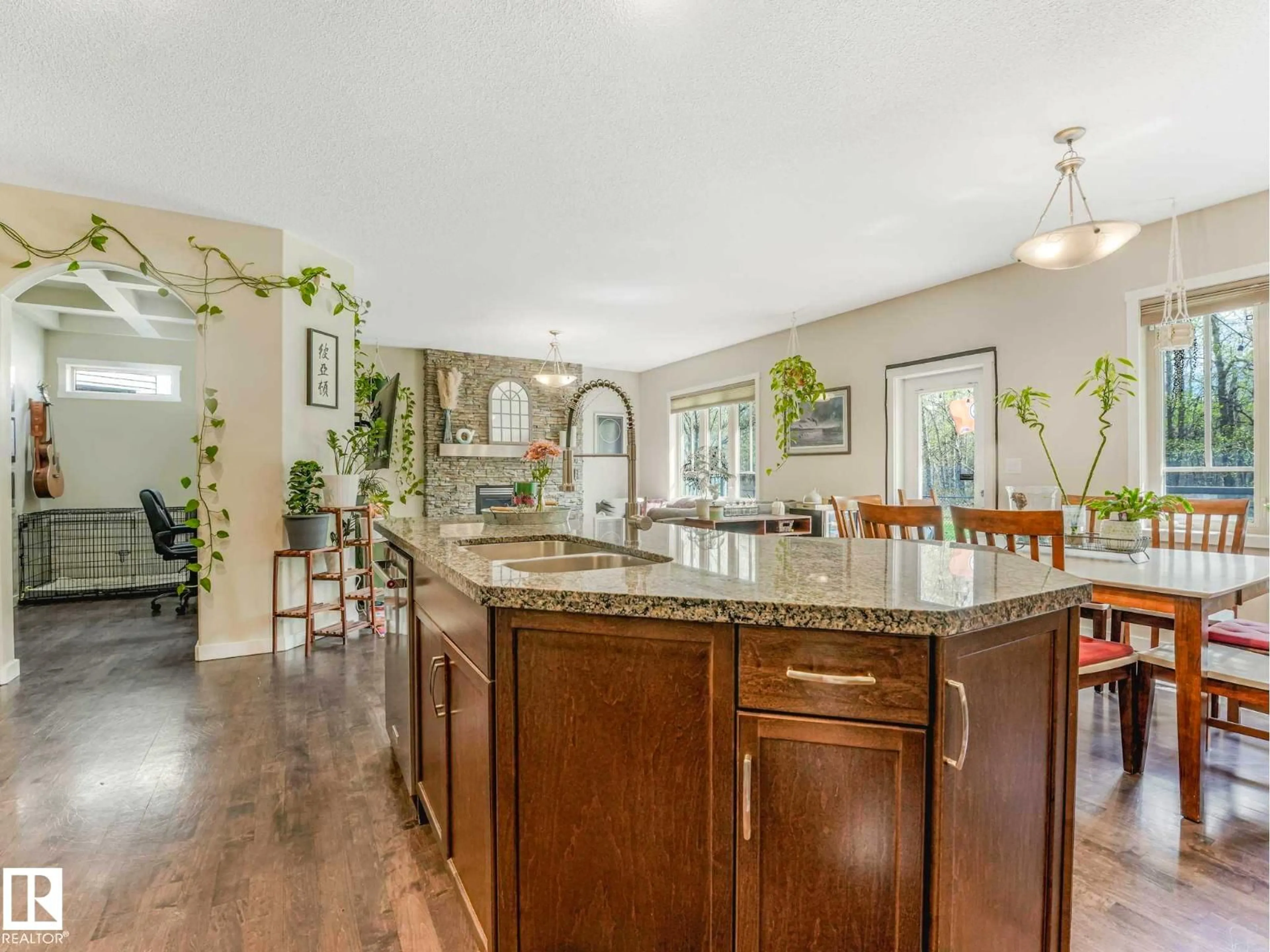 Open concept kitchen, ceramic/tile floor for 2825 ANDERSON PL, Edmonton Alberta T6W0V7