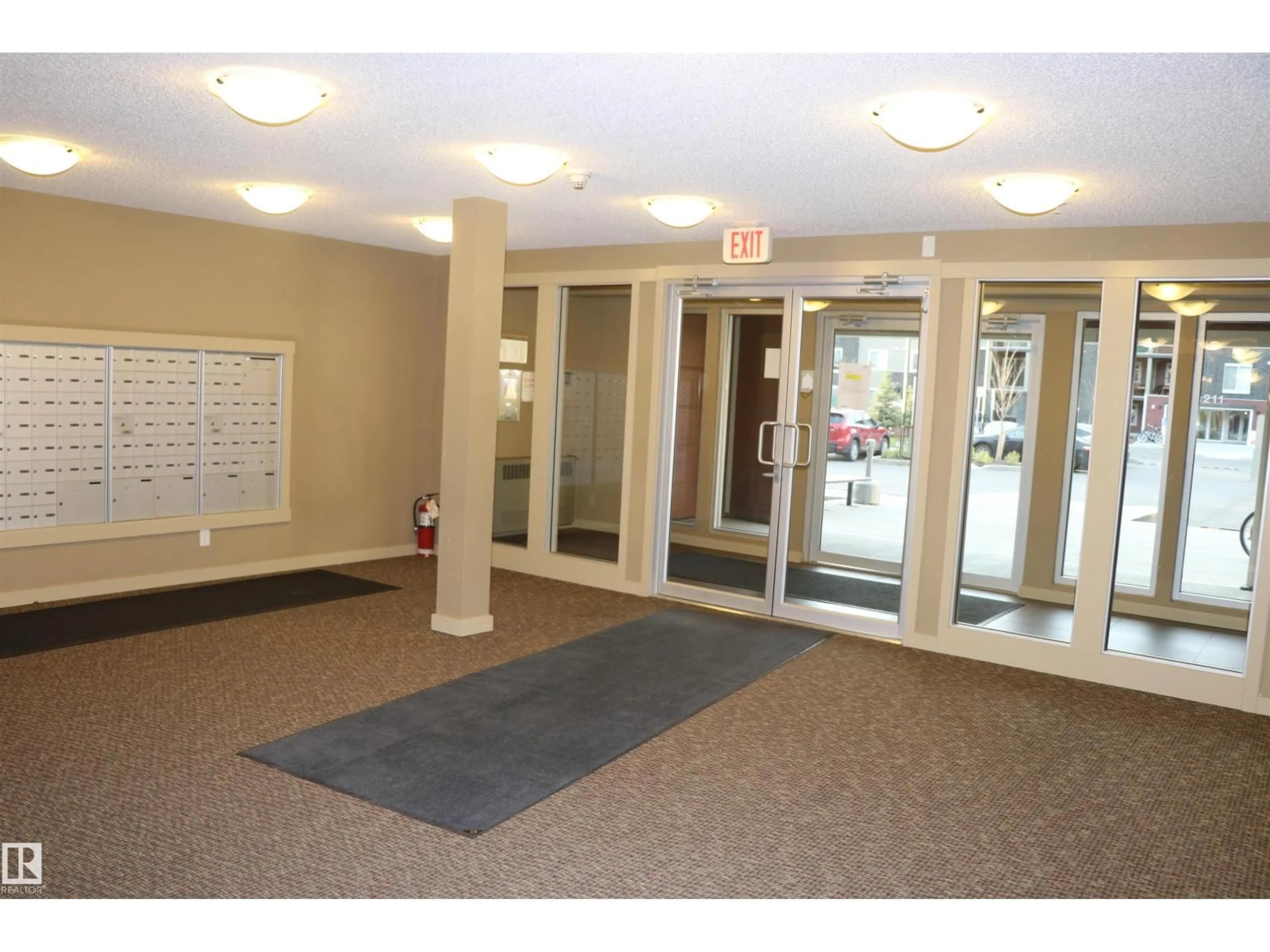 Indoor foyer for #312 - 3207 JAMES MOWATT TRAIL, Edmonton Alberta T6W3L6
