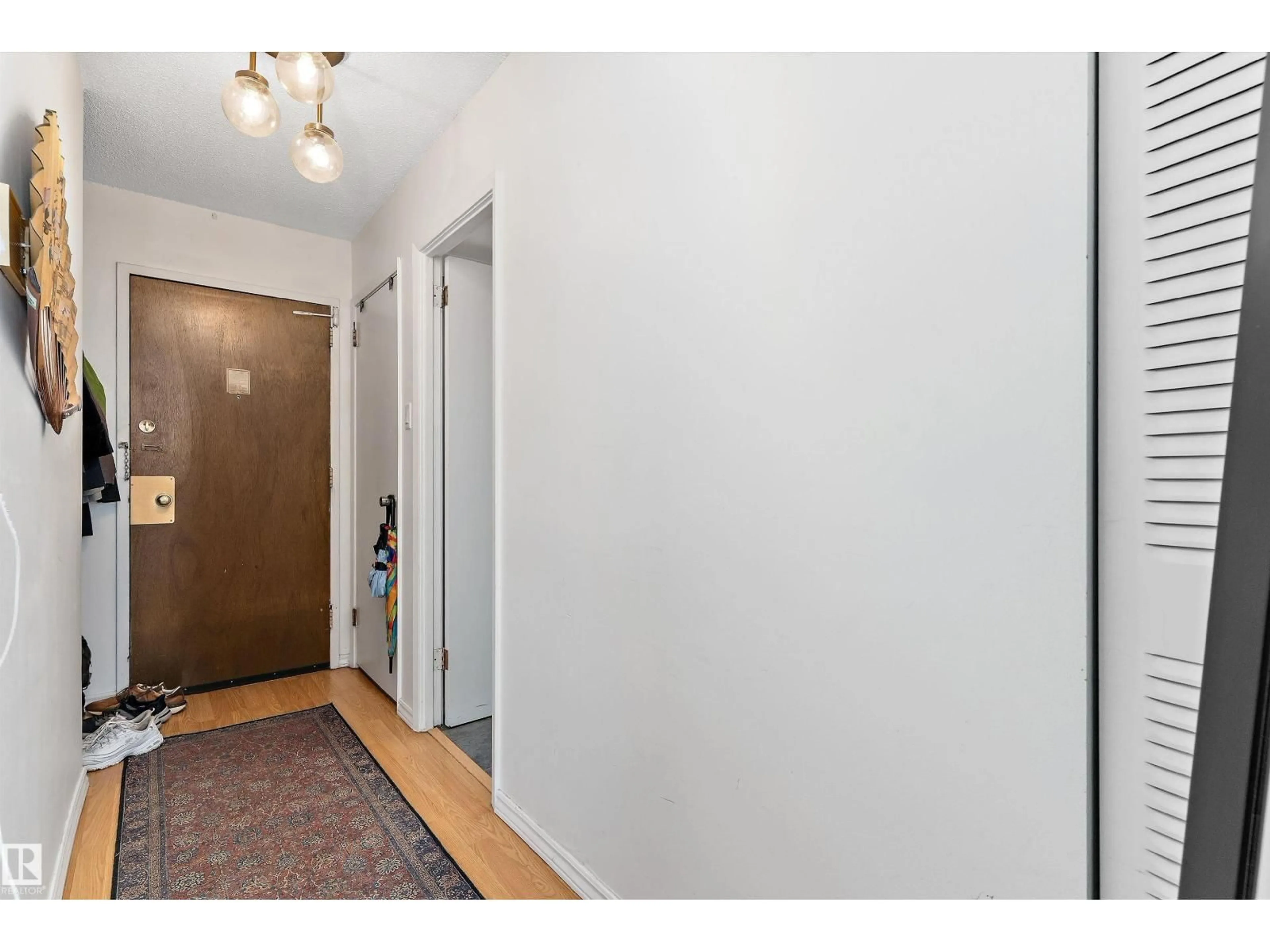 Indoor entryway for 706 - 9930 113 ST NW, Edmonton Alberta T5K1N6
