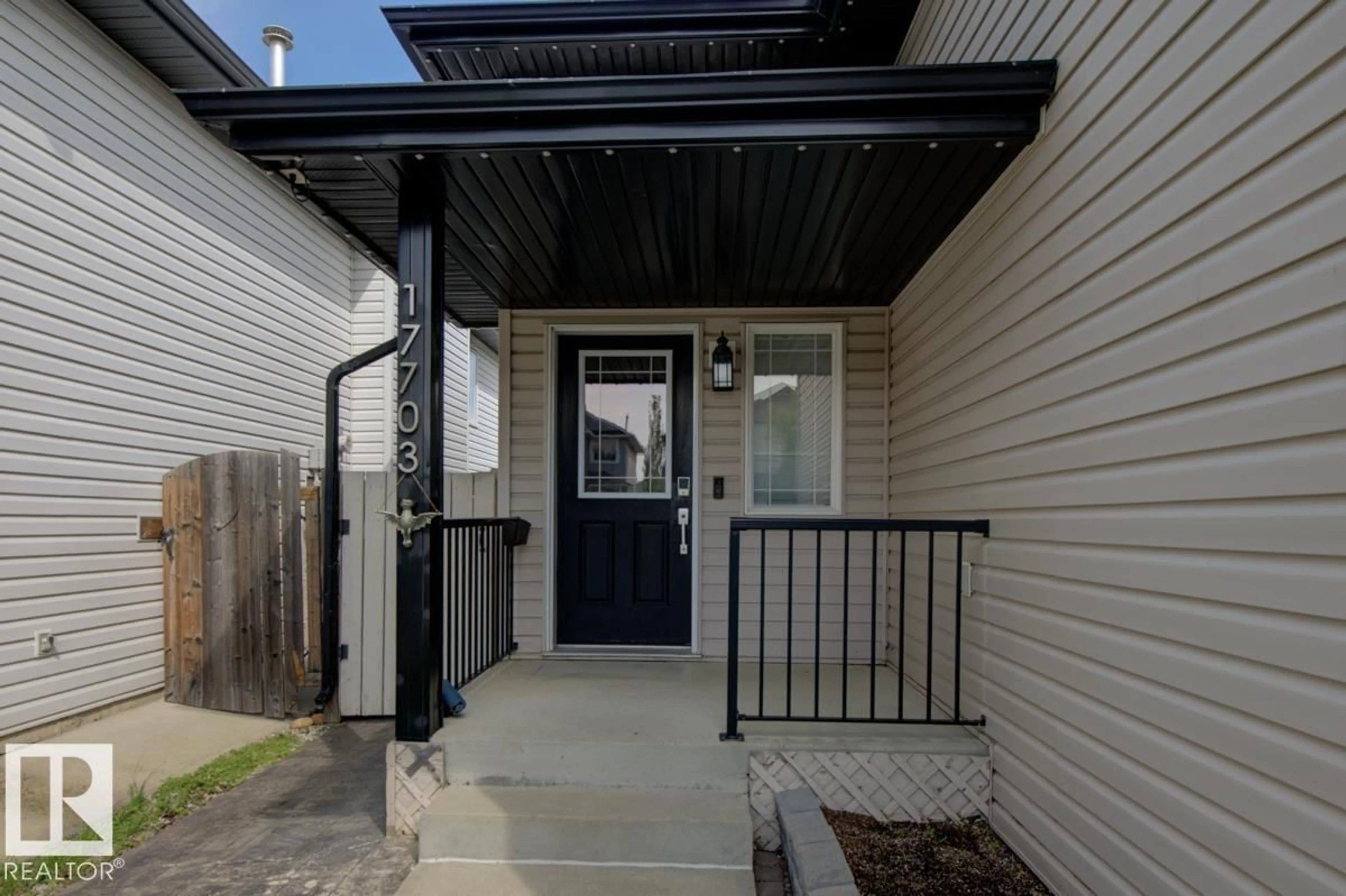 Unknown for 17703 90 ST, Edmonton Alberta T5Z0A2