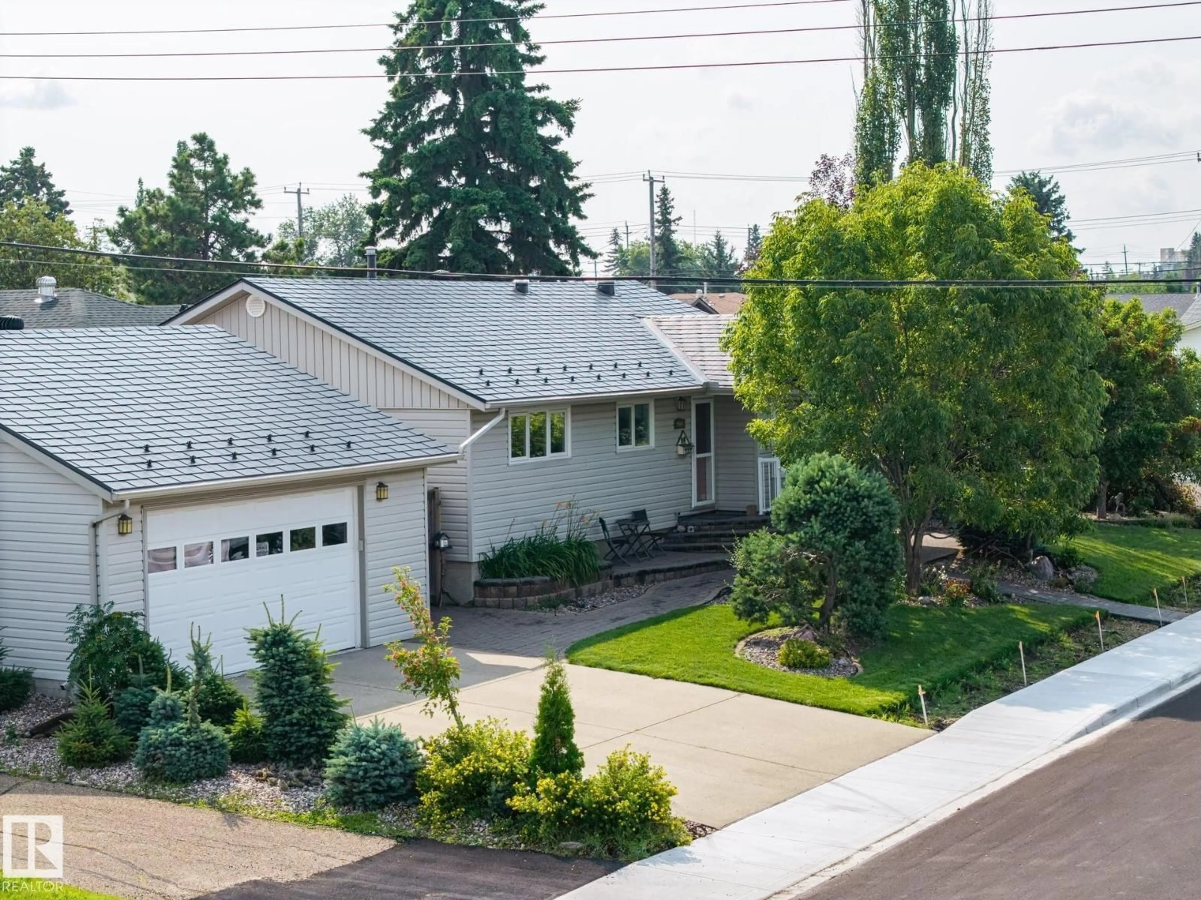 Unknown for 9503 54 ST, Edmonton Alberta T6B1H4