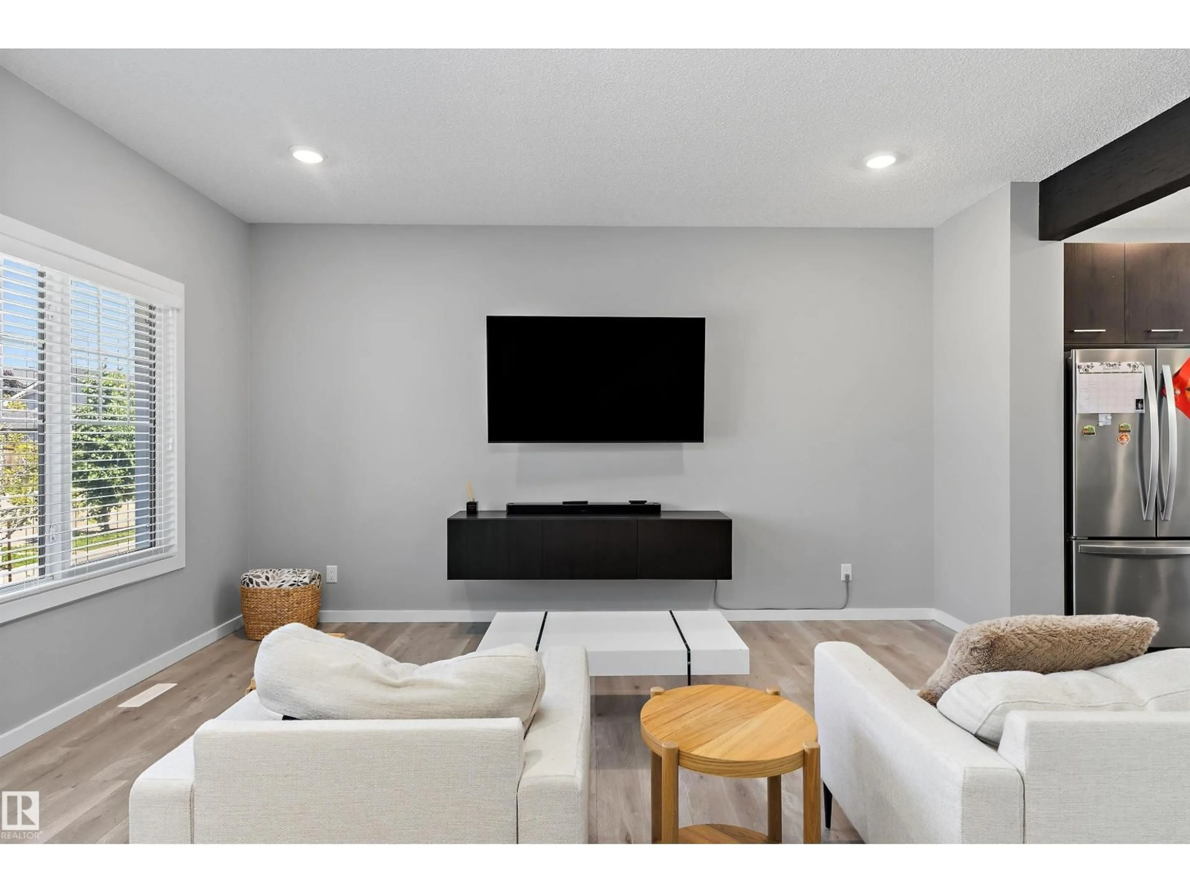 Home theater for SW - 15927 13 AV, Edmonton Alberta T6W3N6