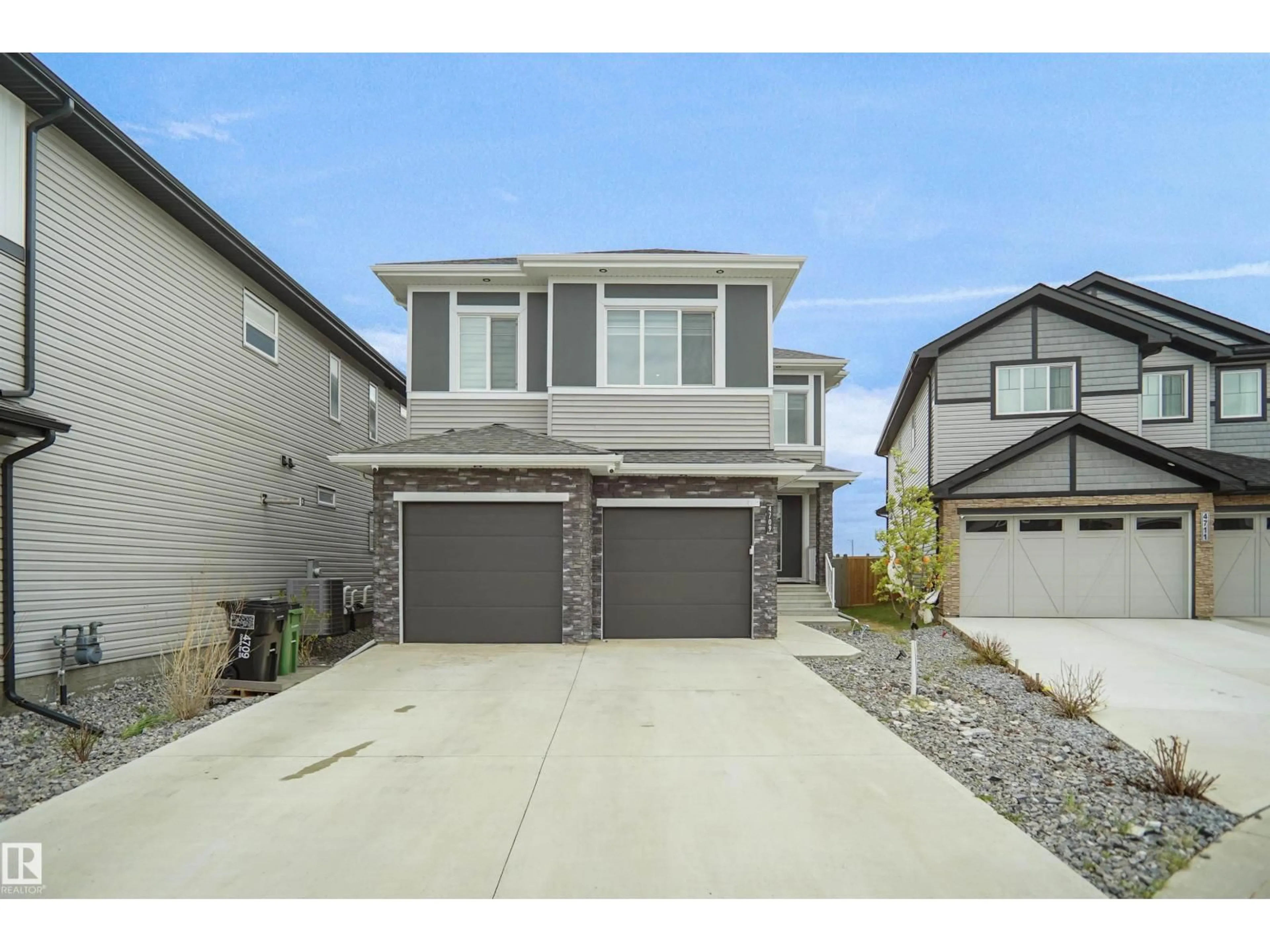 Unknown for SW - 4709 CHARLES BAY BA, Edmonton Alberta T6W3H1