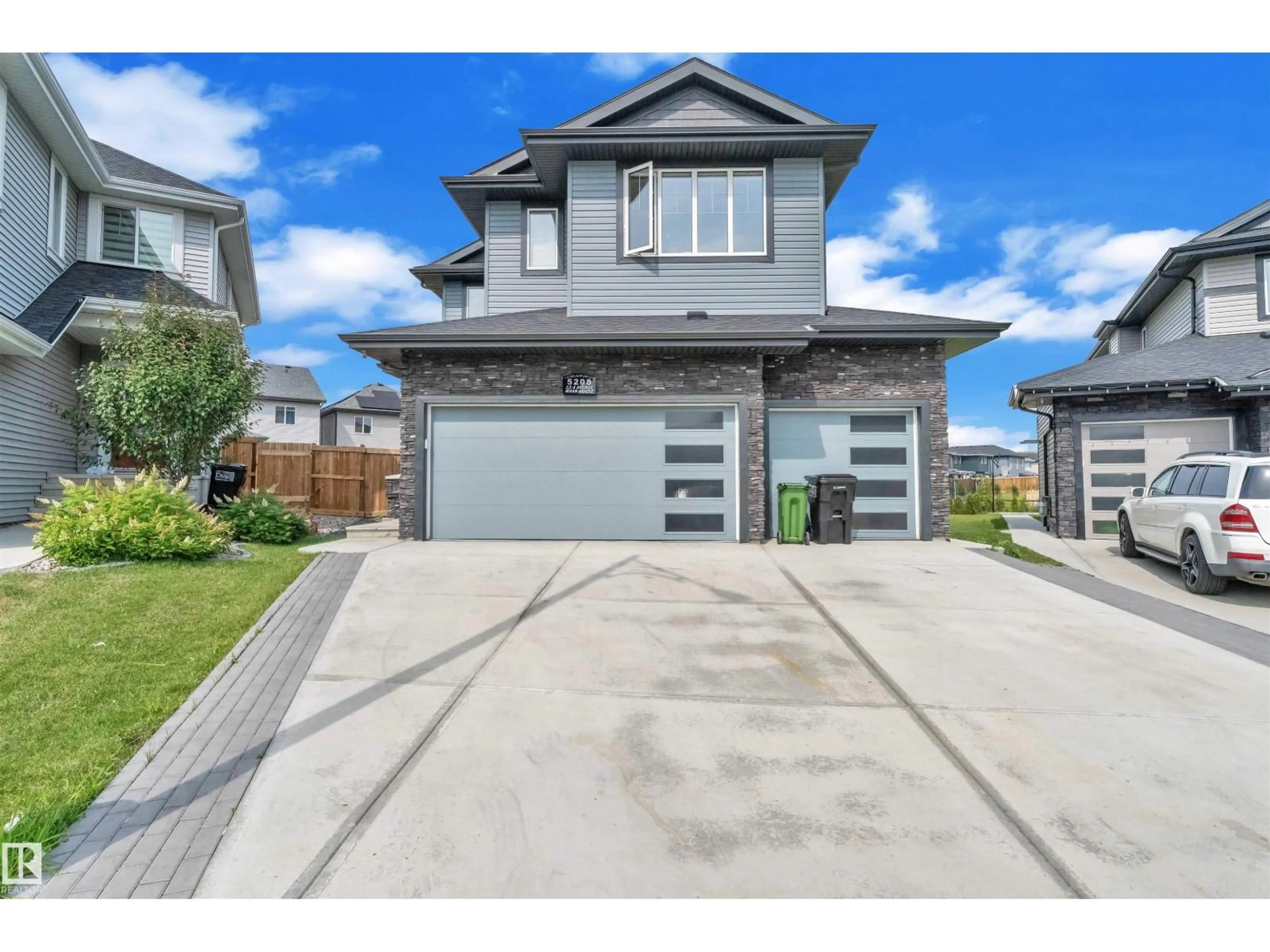 Unknown for SW - 5208 23A AV, Edmonton Alberta T6X2X3