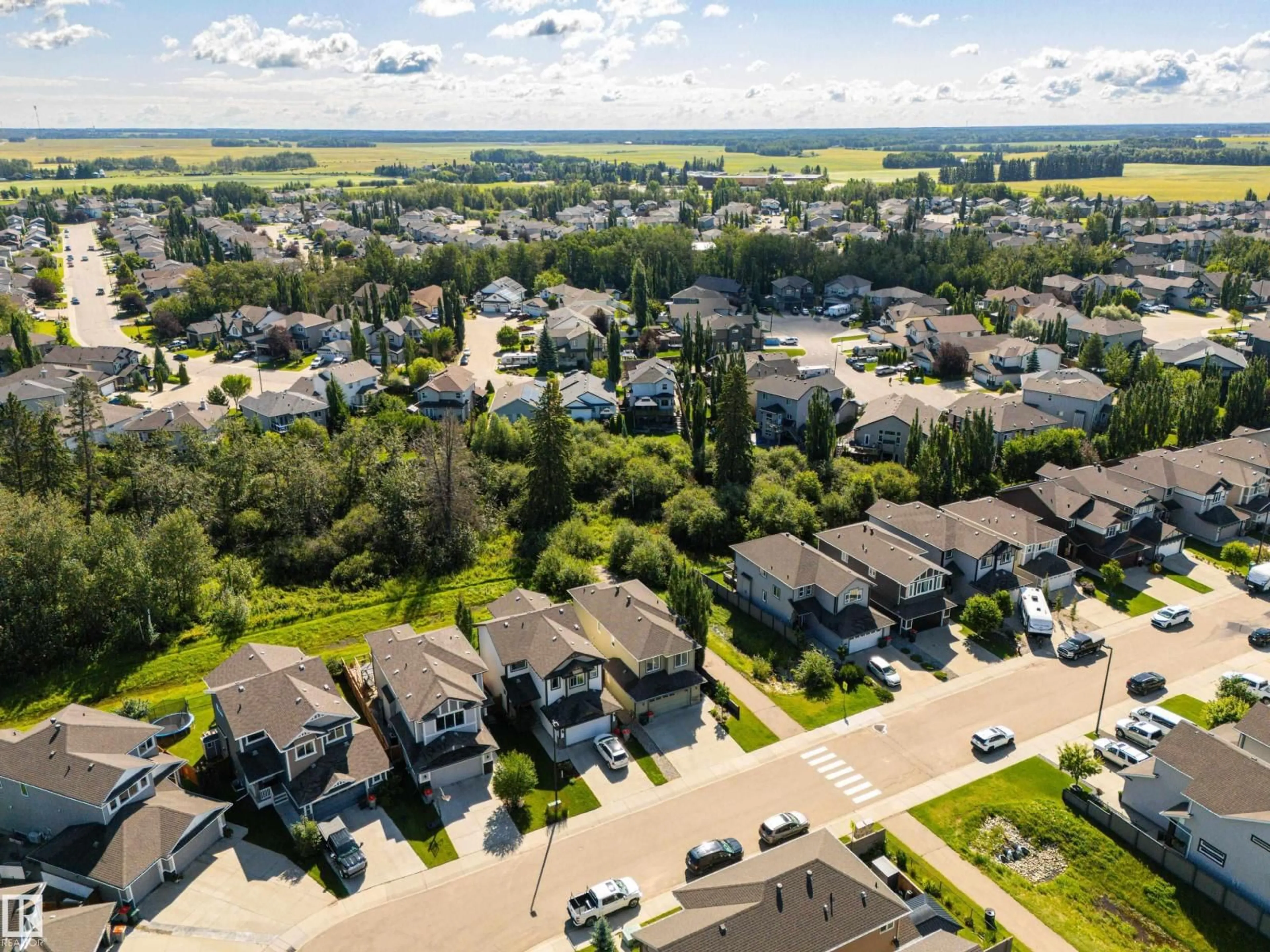 A pic from outside/outdoor area/front of a property/back of a property/a pic from drone, street for 1757 WESTERRA LO, Stony Plain Alberta T7Z0K9