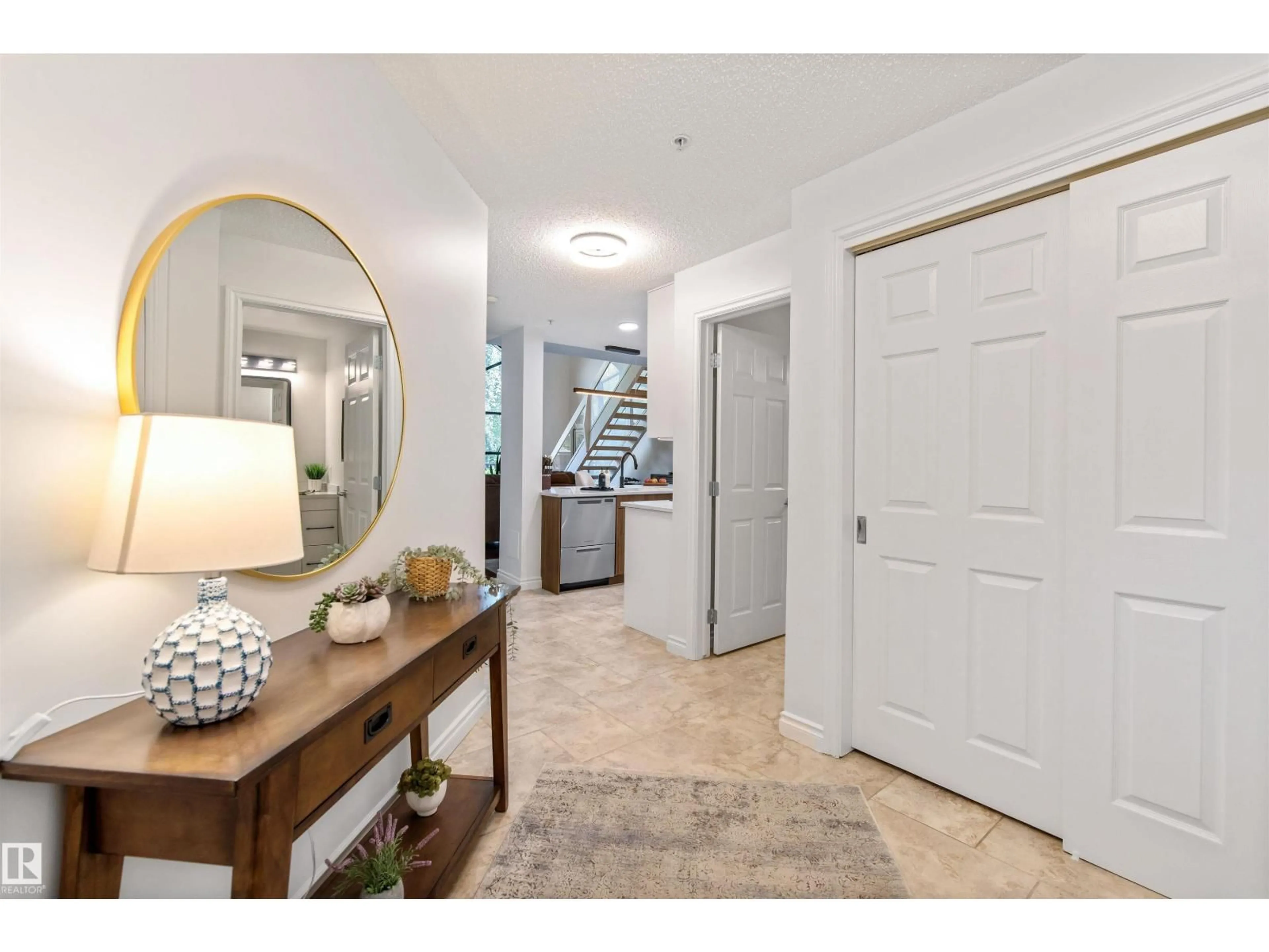 Indoor entryway for #105 - 10108 125 ST, Edmonton Alberta T5N4B6
