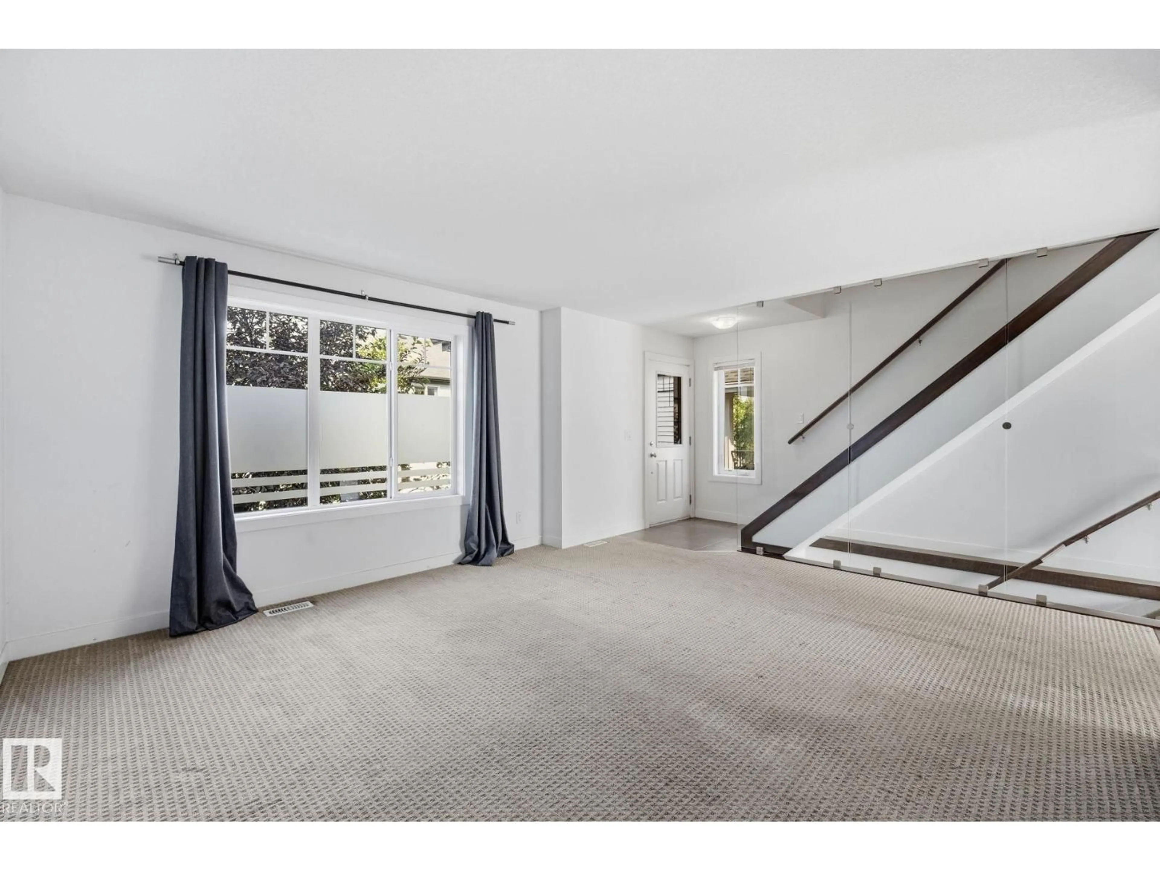 A pic of a room for 18 - 13810 166 AV, Edmonton Alberta T6V0K4