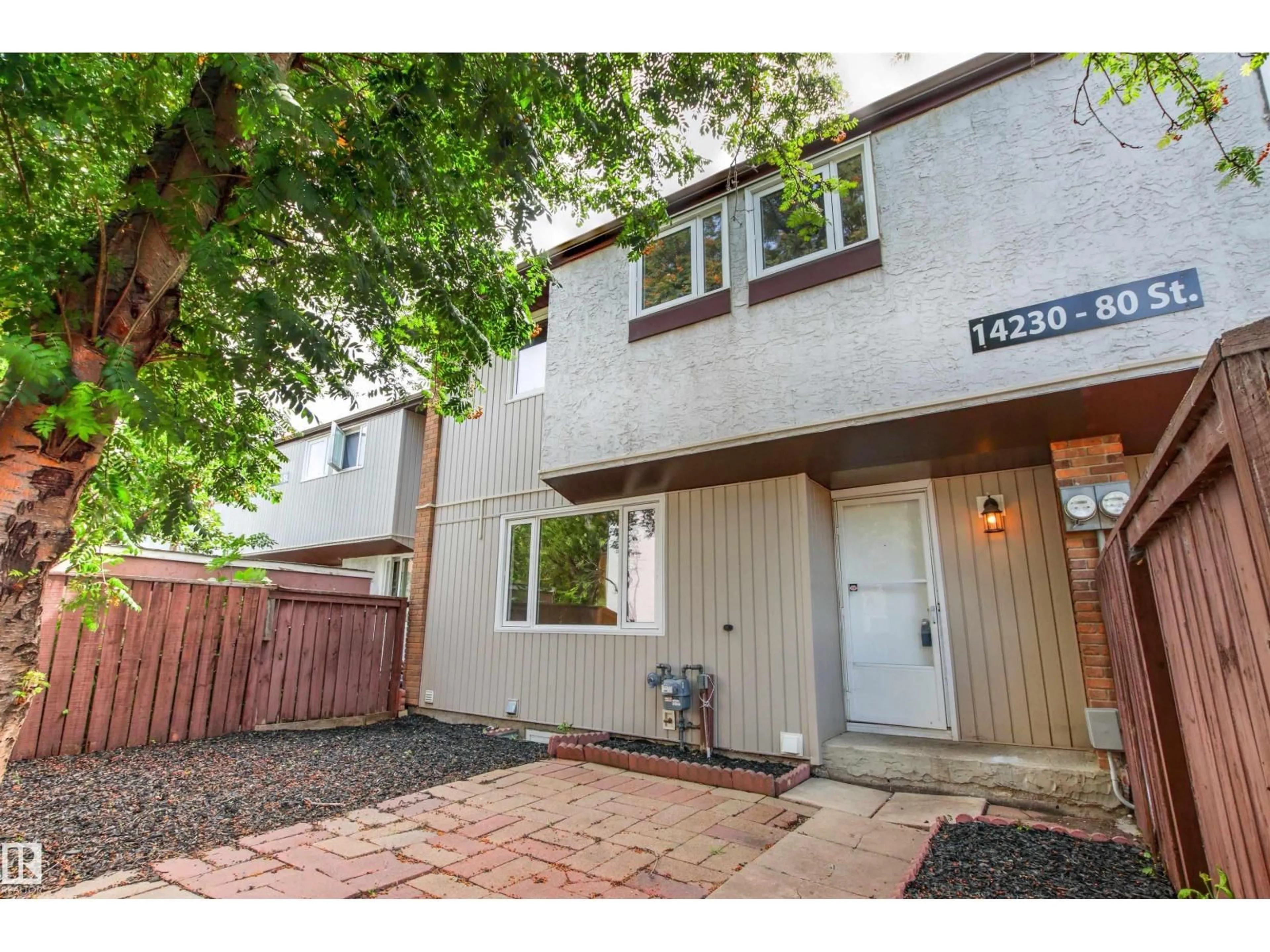 Unknown for #9 - 14230 80 ST, Edmonton Alberta T5C1L6