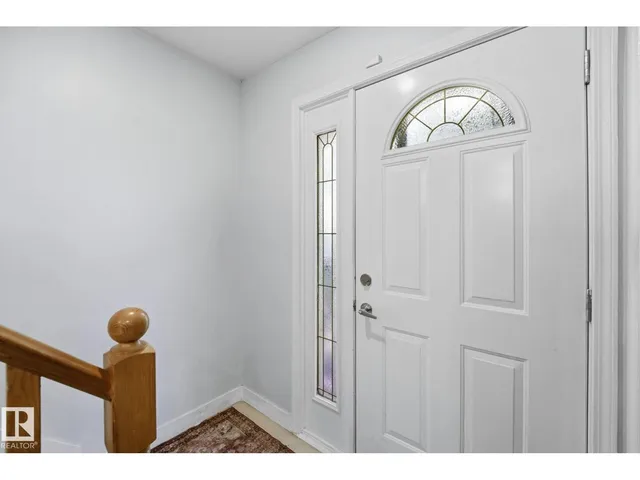 NW - 9302 165 ST, Edmonton 5