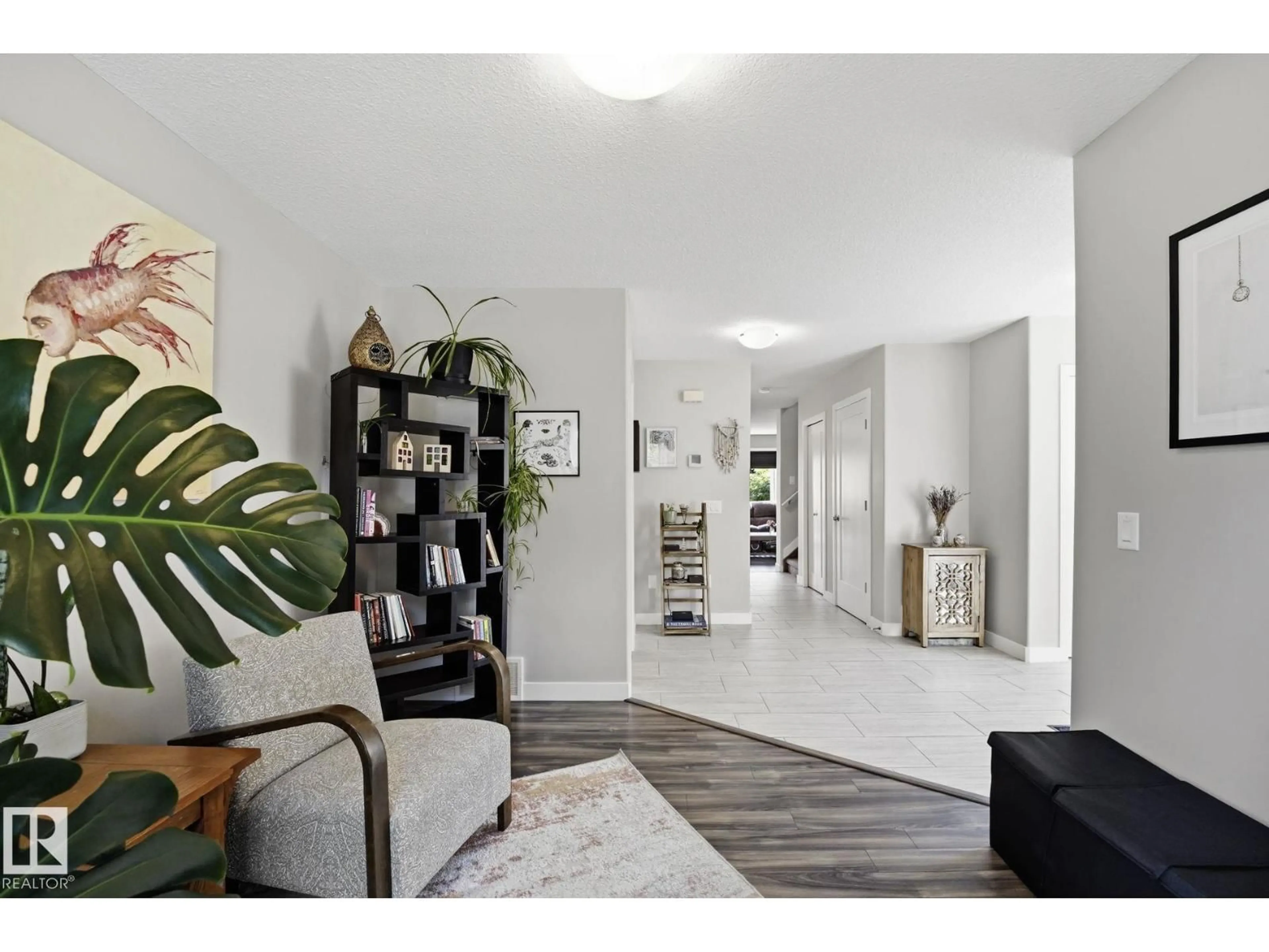 Indoor entryway for NW - 10245 152 ST, Edmonton Alberta T5P1Y3