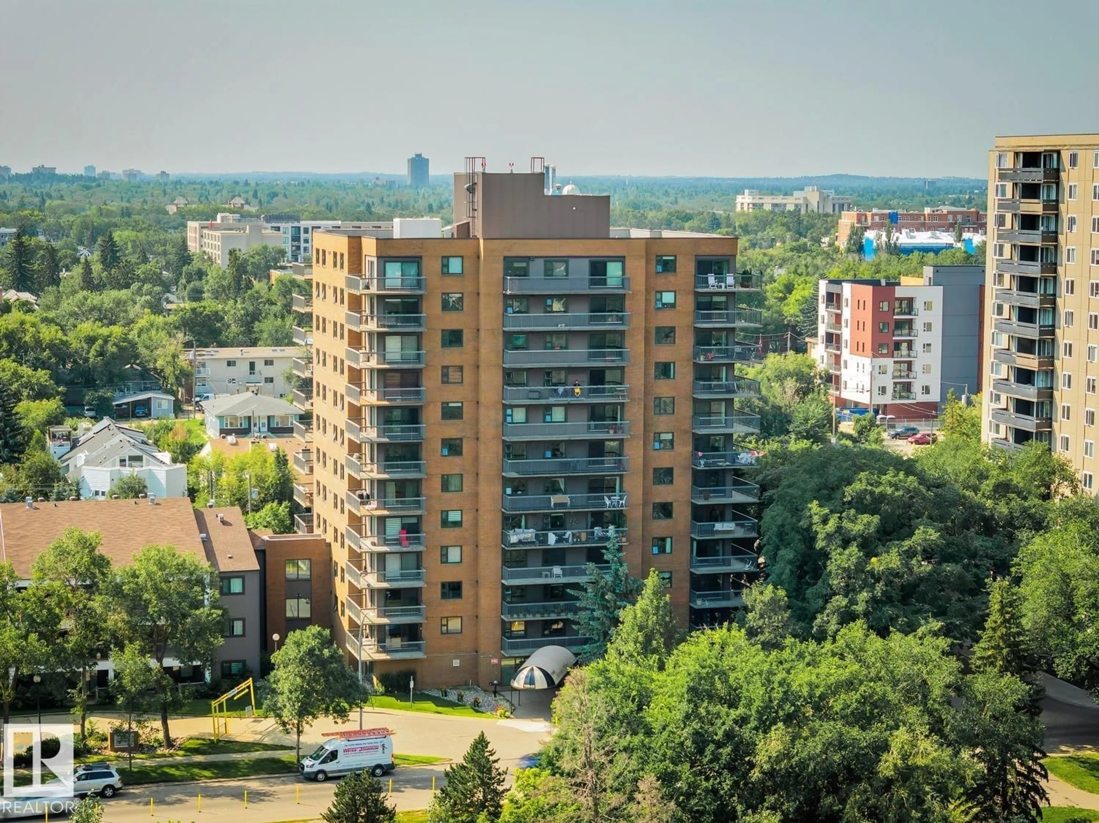 Unknown for #401 - 10545 SASKATCHEWAN DR, Edmonton Alberta T6E6C6