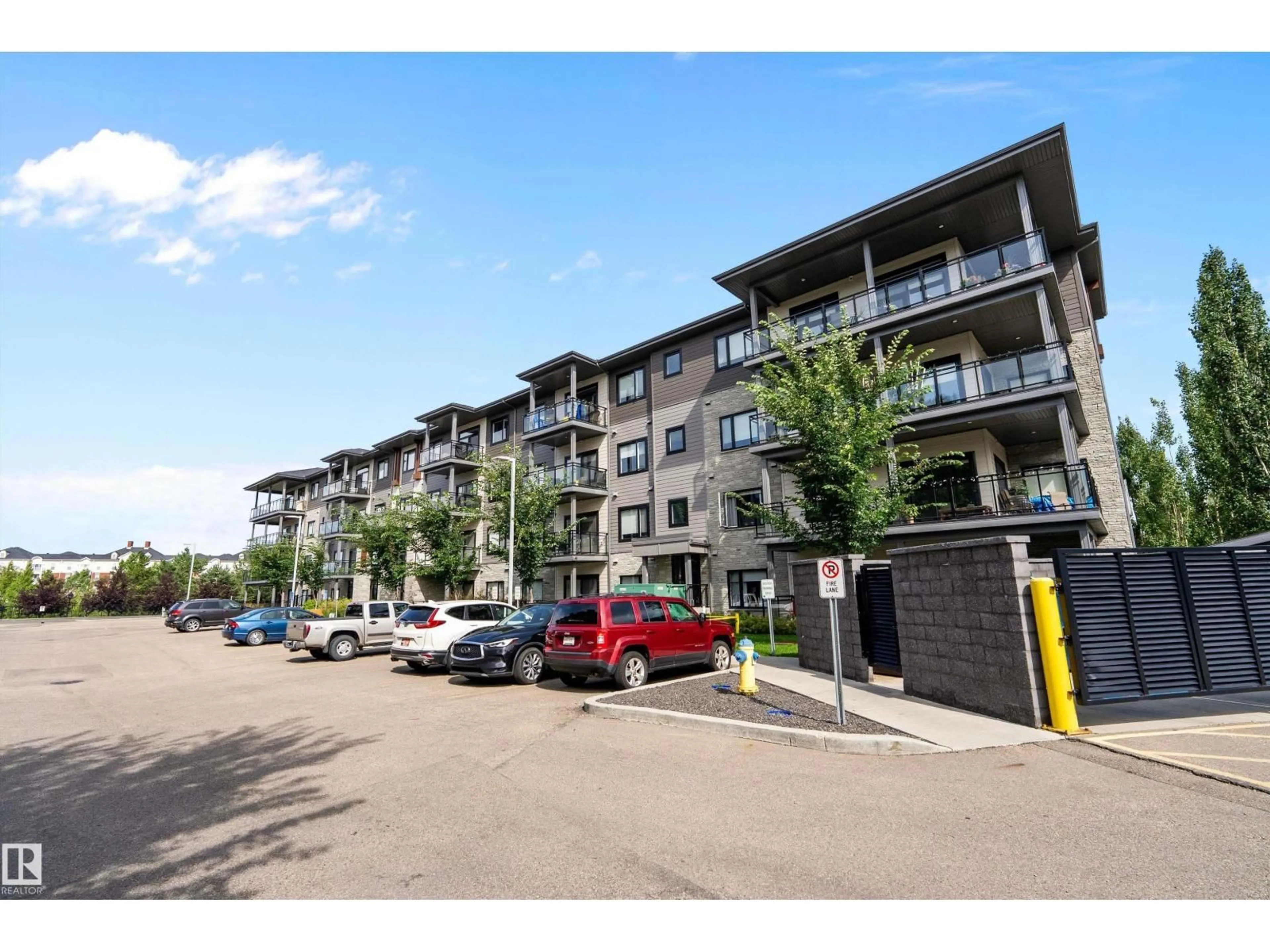 Unknown for 524 - 119 GRIESBACH PR, Edmonton Alberta T5E6X2
