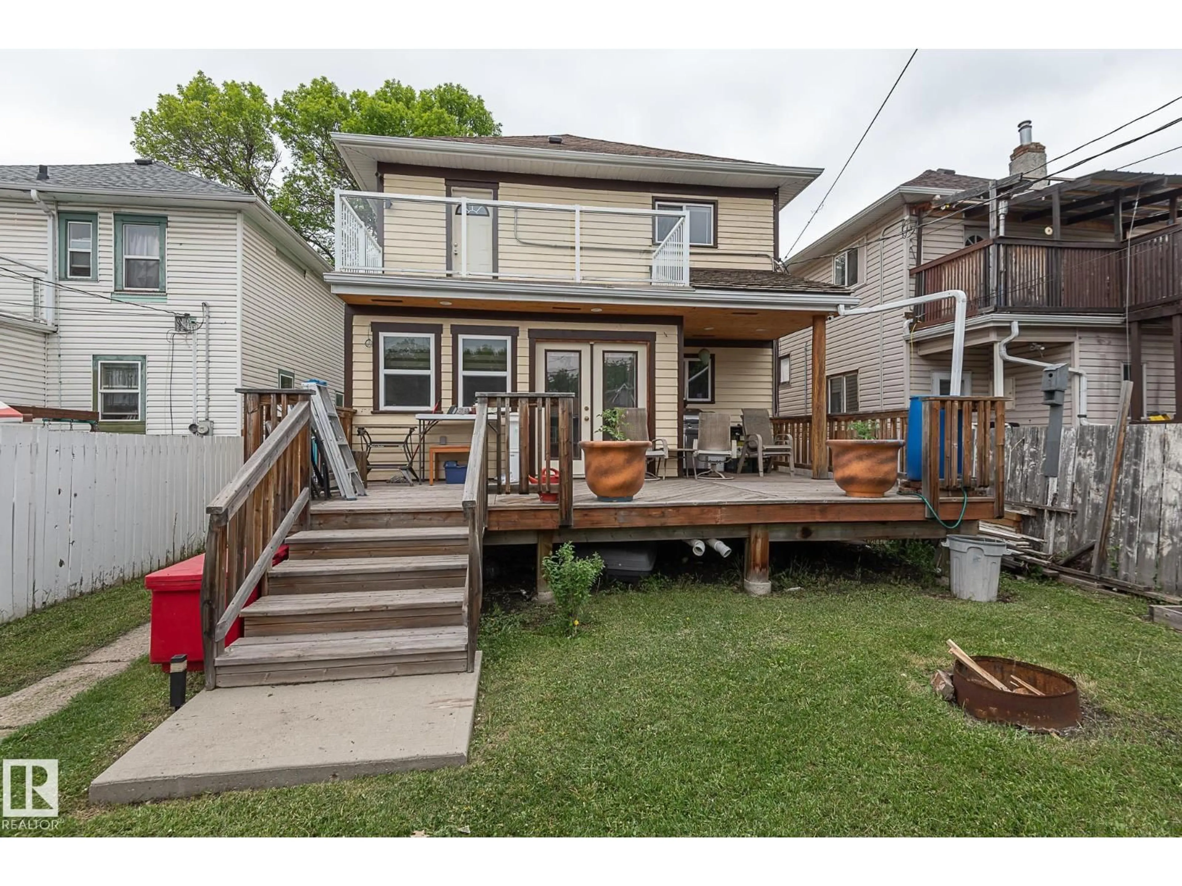 Unknown for 9623 110A AV, Edmonton Alberta T5H1J8