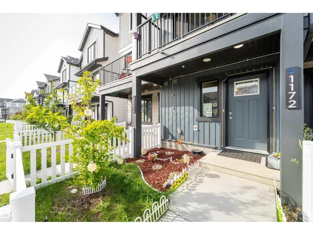 1172 ASTER BOULEVARD, Edmonton 5