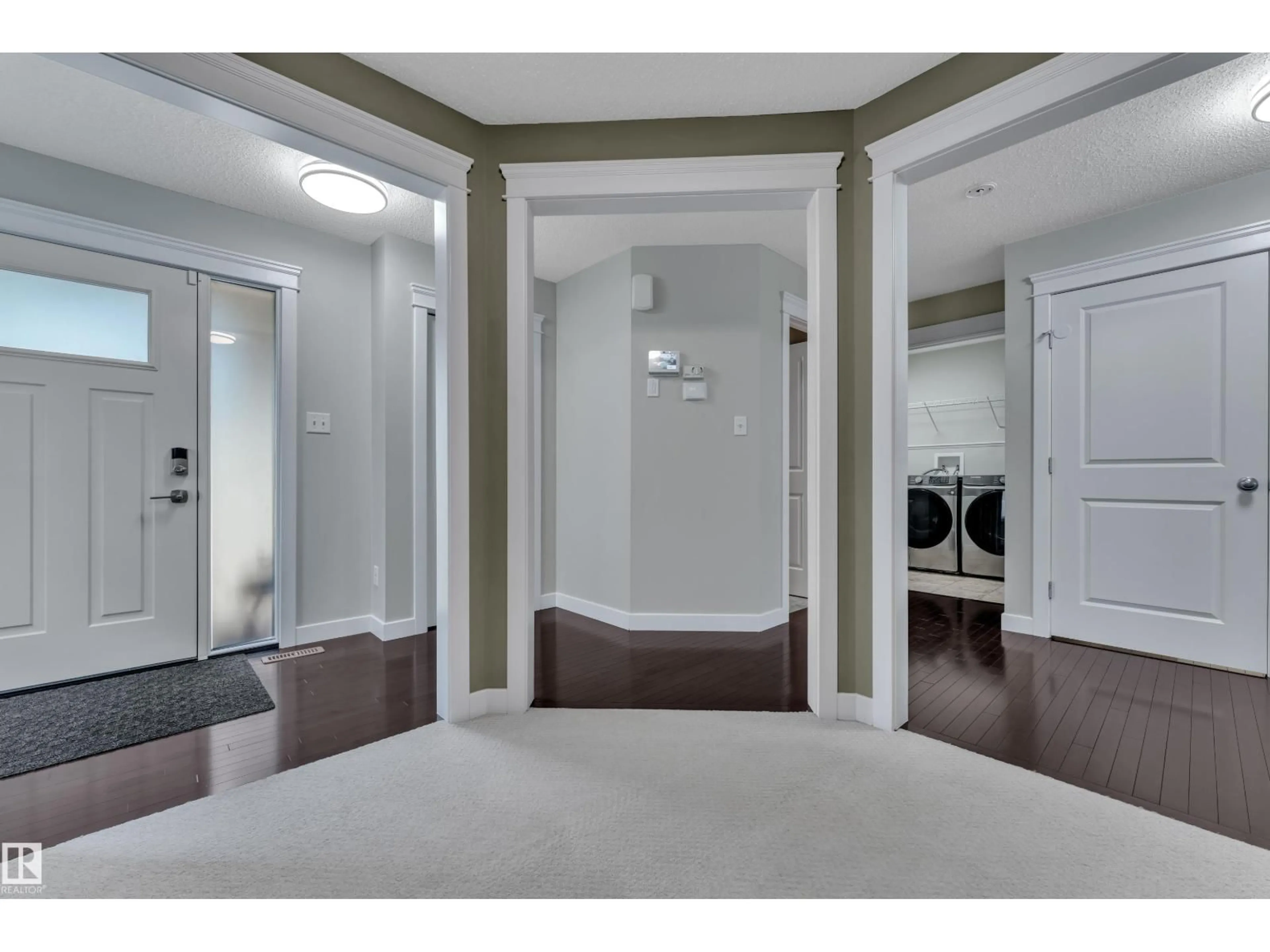 Indoor entryway for LI NW - 3433 GOODRIDGE LINK, Edmonton Alberta T5T4E9