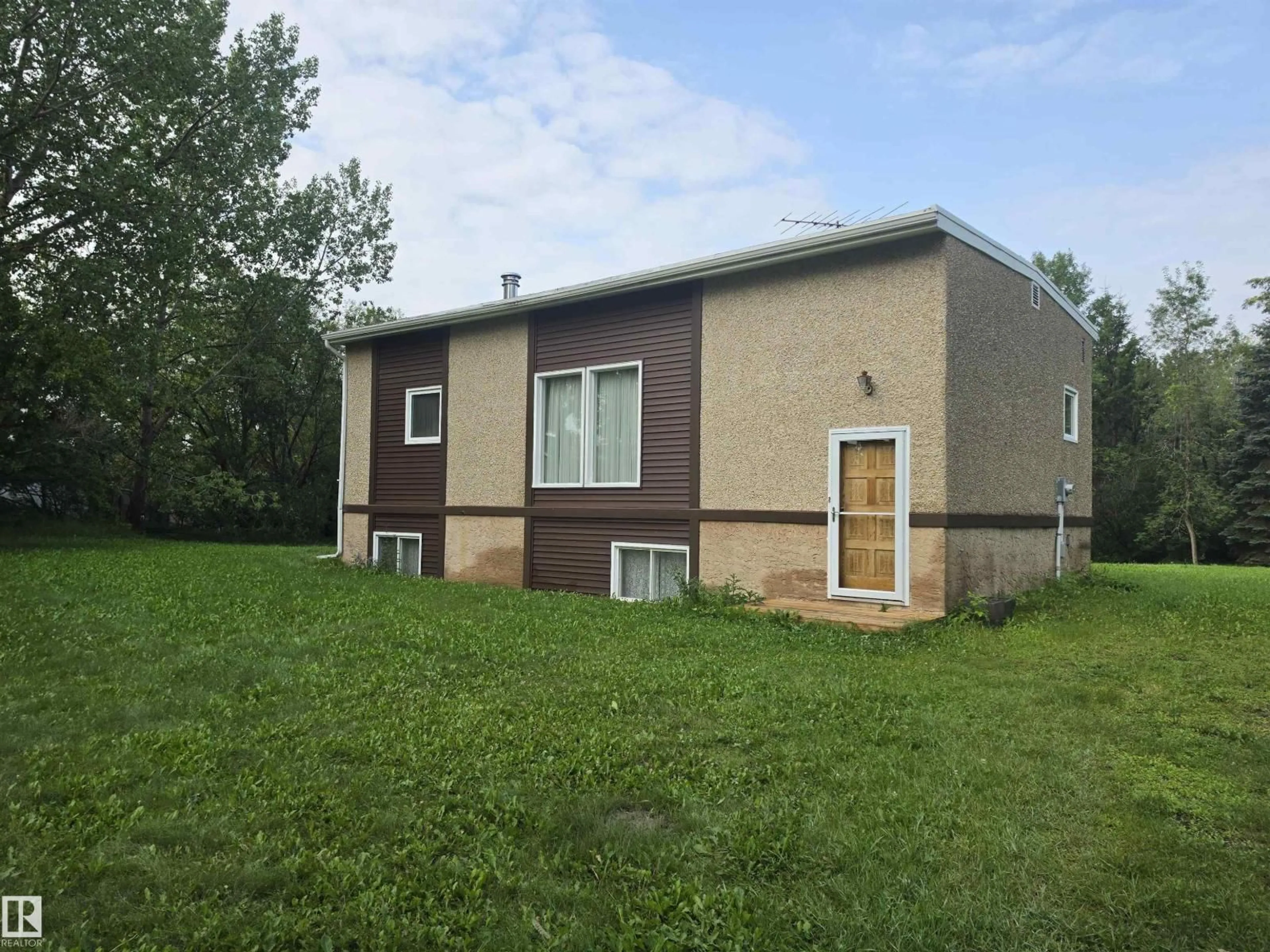 Unknown for 12 53220 RGE ROAD 15, Rural Parkland County Alberta T7Y0C3