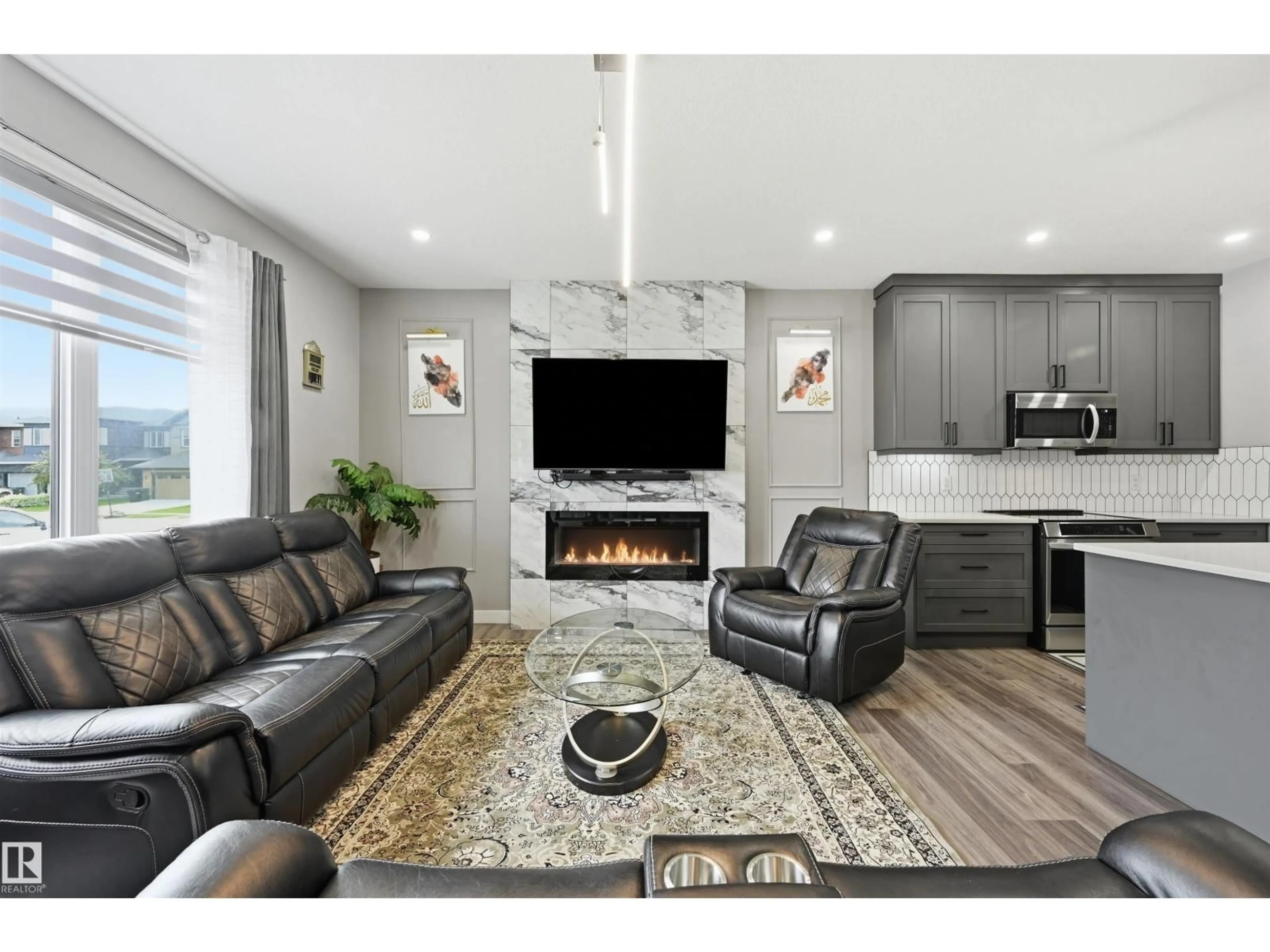 Living room with furniture, unknown for 3 PENN PL, Spruce Grove Alberta T7X0R3