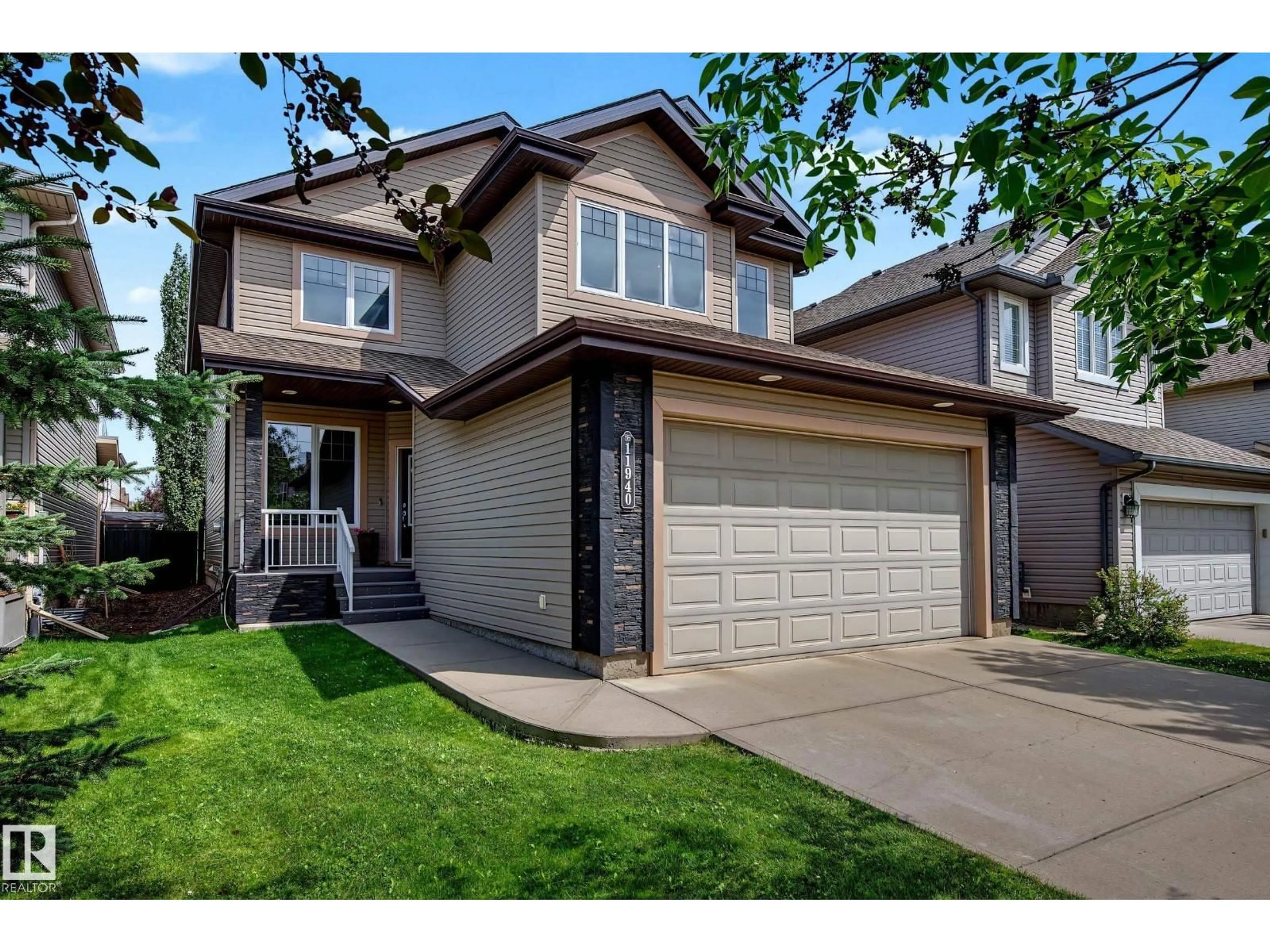Unknown for SW - 11940 21 AV, Edmonton Alberta T6W0C9