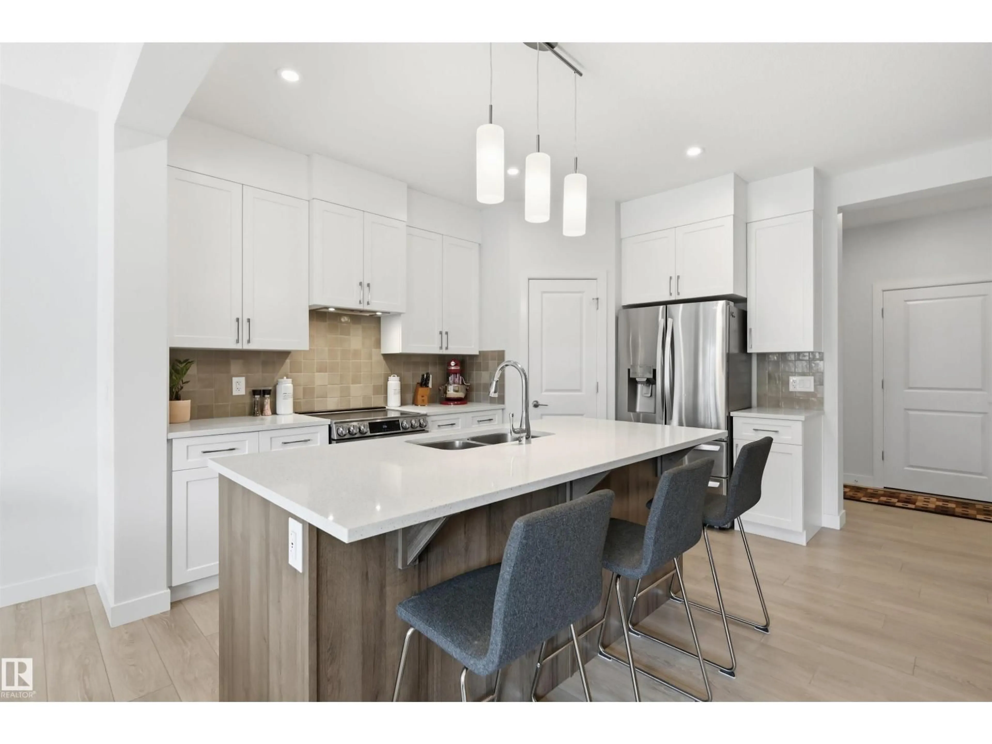Open concept kitchen, unknown for 185 LARCH CR, Leduc Alberta T9E1N2