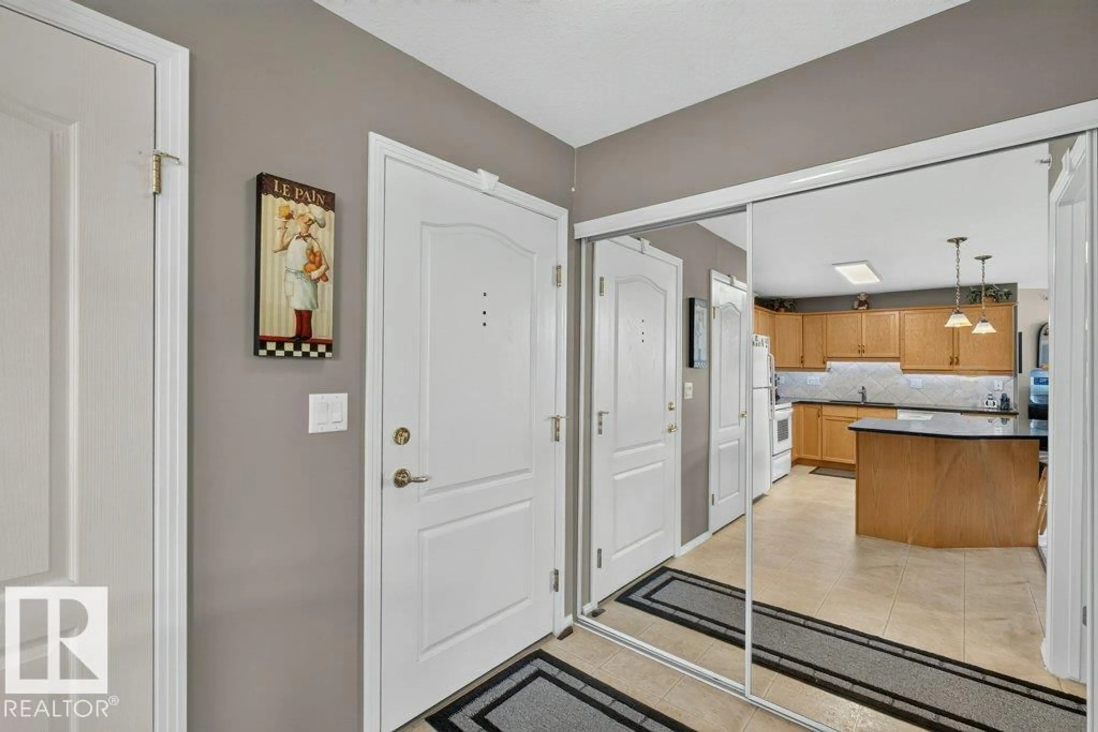 Indoor entryway for 411 - 8922 156 ST NW, Edmonton Alberta T5R5Z3