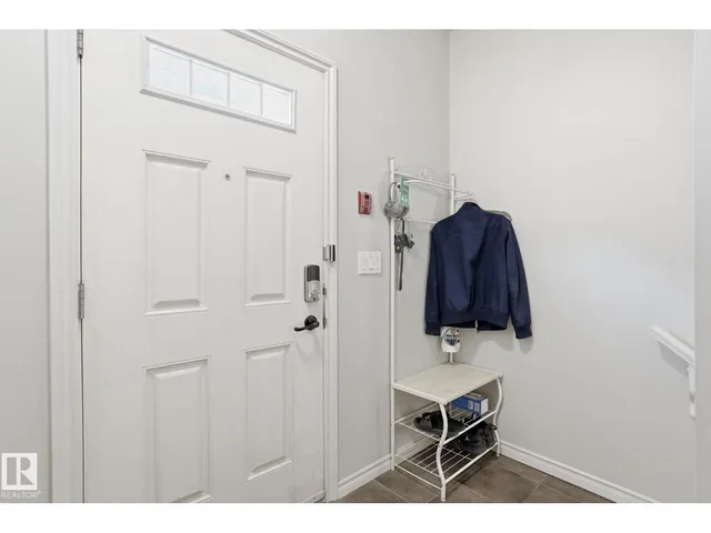 #52 - 13825 155 AV NW, Edmonton 2