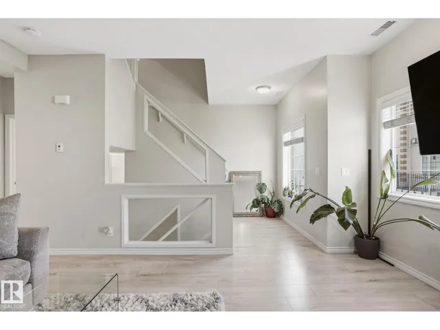 #52 - 13825 155 AV NW, Edmonton 4