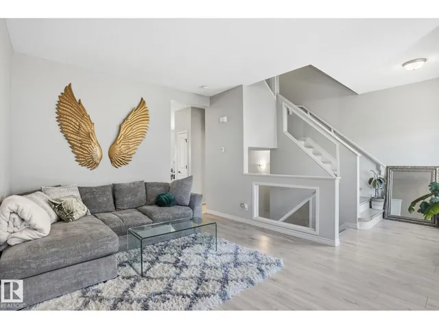 #52 - 13825 155 AV NW, Edmonton 5