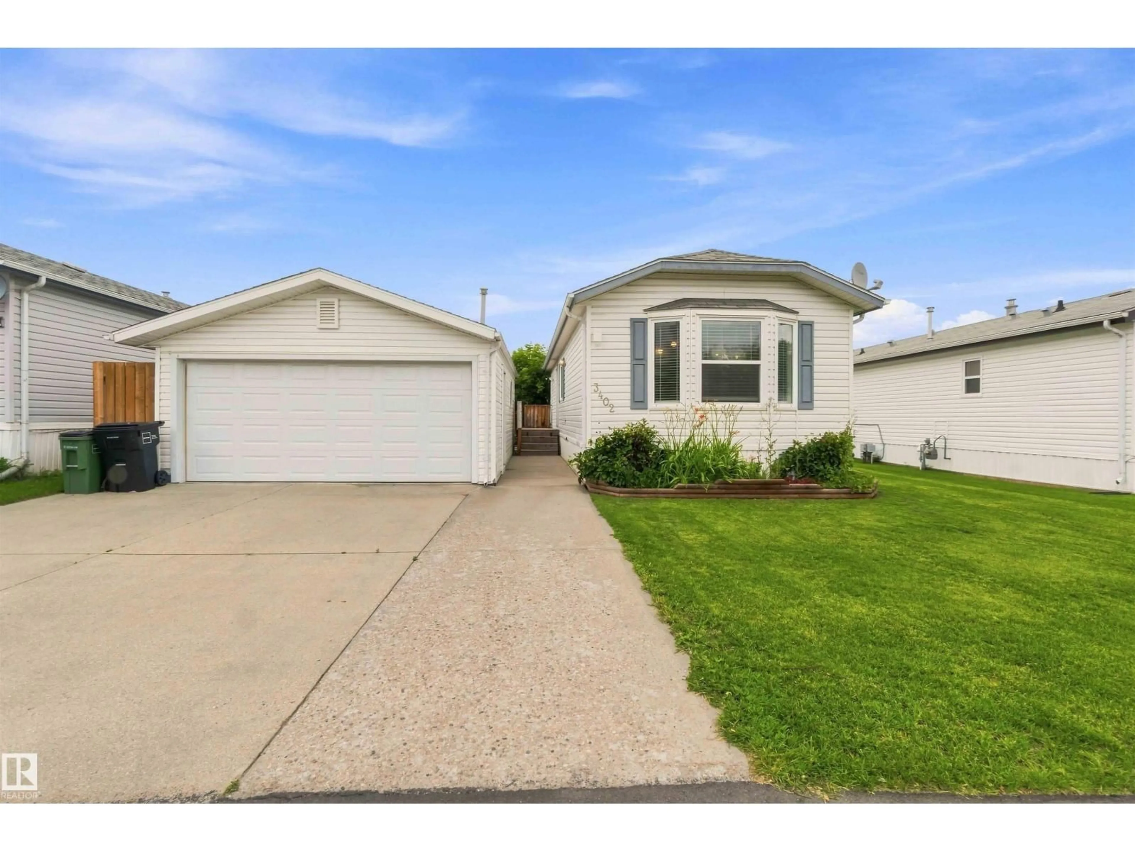 Home with vinyl exterior material, street for 3402 LAKEVIEW PT, Edmonton Alberta T5S2R8