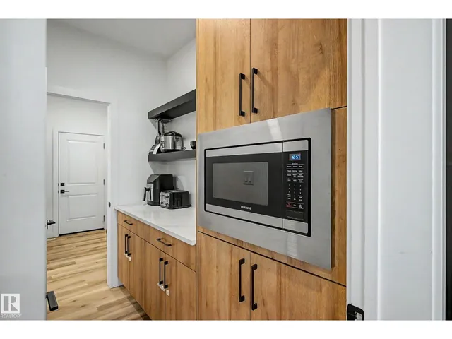 NW - 1368 SISKIN WD, Edmonton 5
