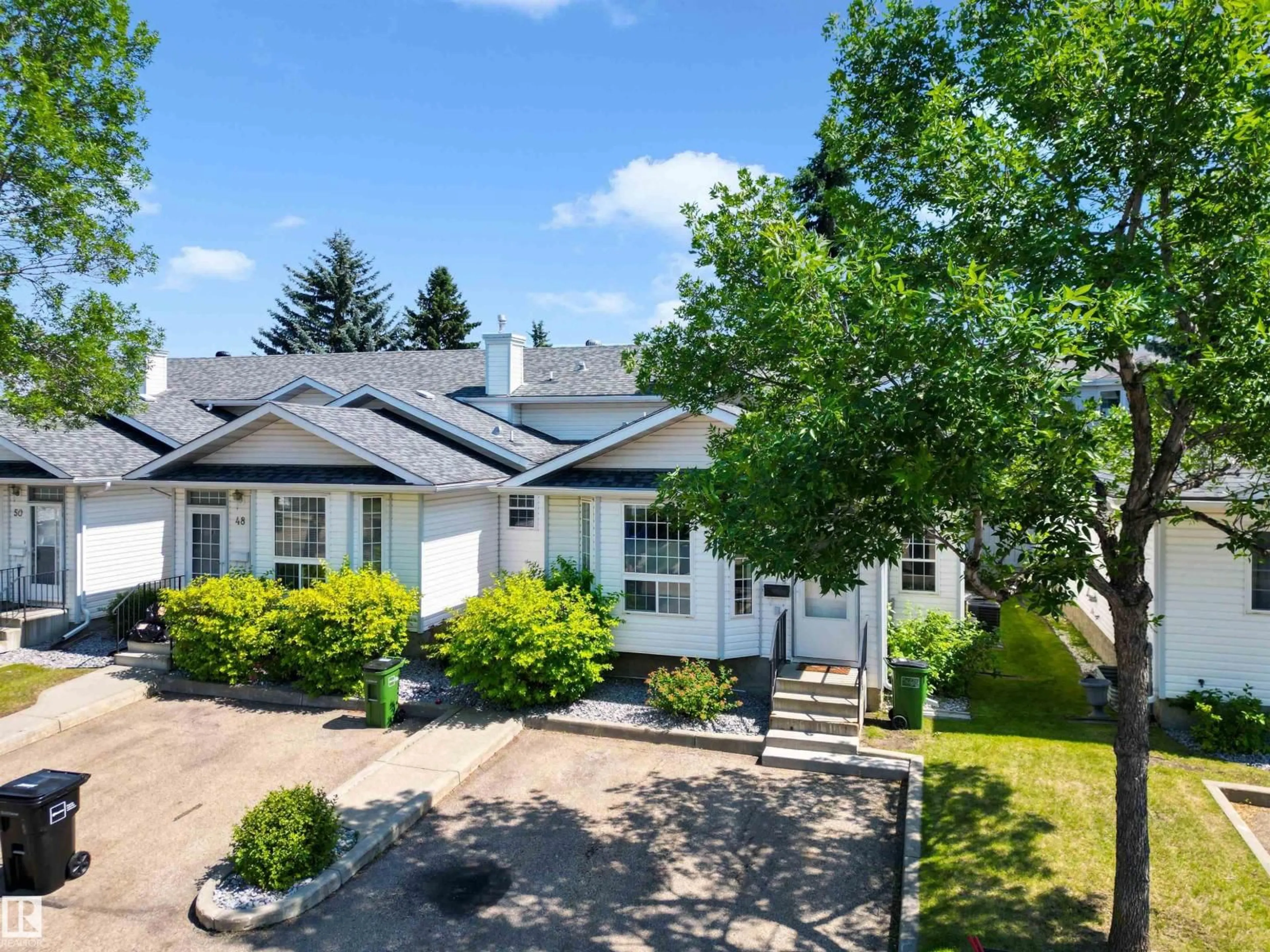 A pic from outside/outdoor area/front of a property/back of a property/a pic from drone, street for #46 - 3311 58 ST, Edmonton Alberta T6L6X3