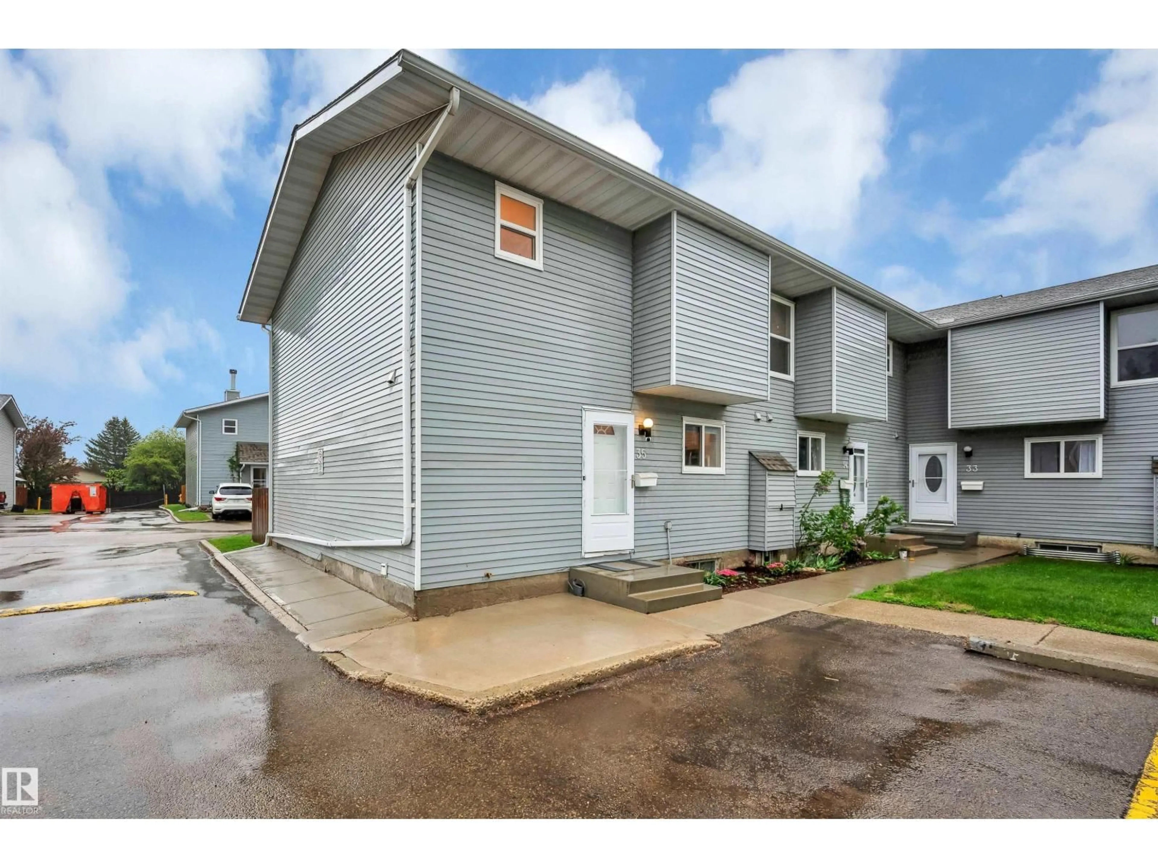 Unknown for 4403 RIVERBEND RD, Edmonton Alberta T6H5S9