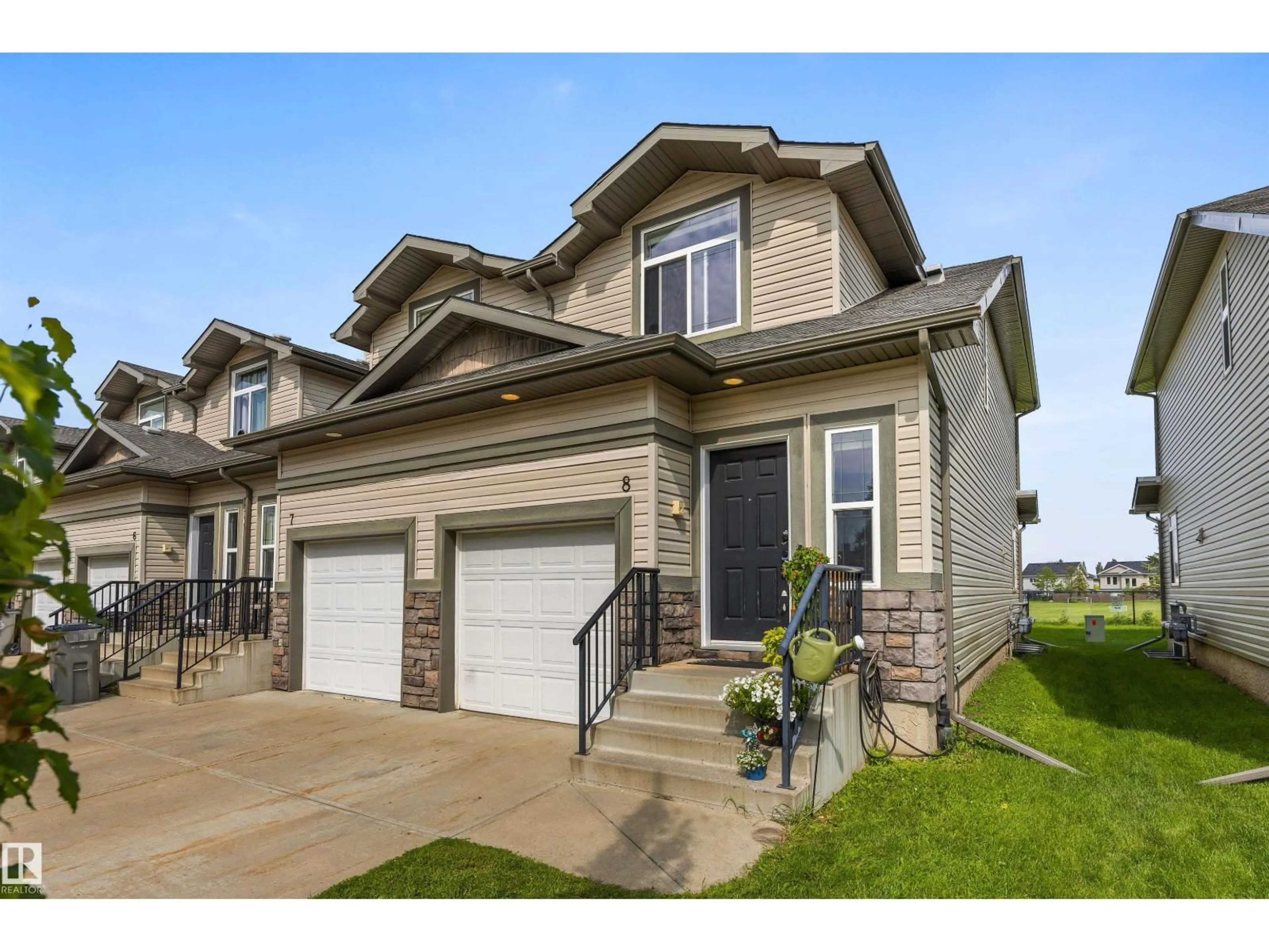 Unknown for #8 - 9511 102 AV, Morinville Alberta T8R0C6