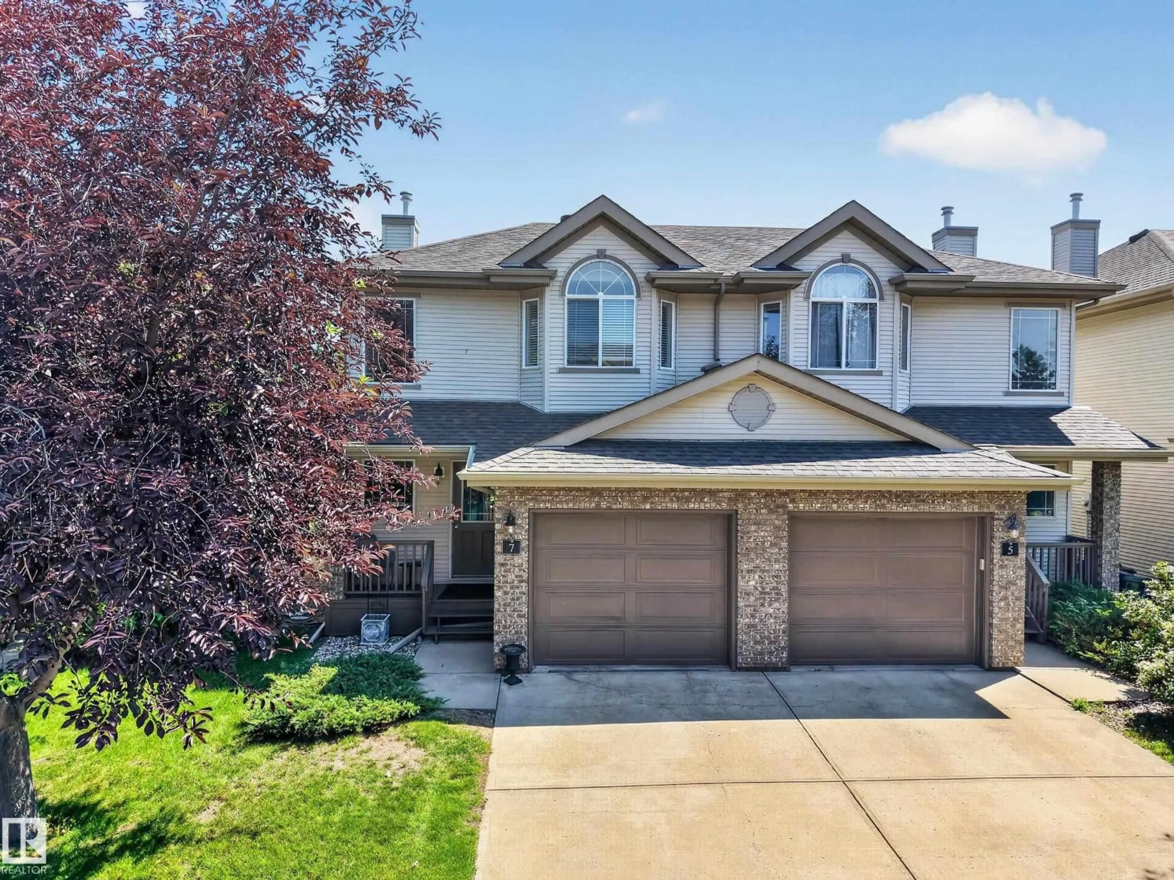 A pic from outside/outdoor area/front of a property/back of a property/a pic from drone, street for #7 - 155 CROCUS CR, Sherwood Park Alberta T8H2M4