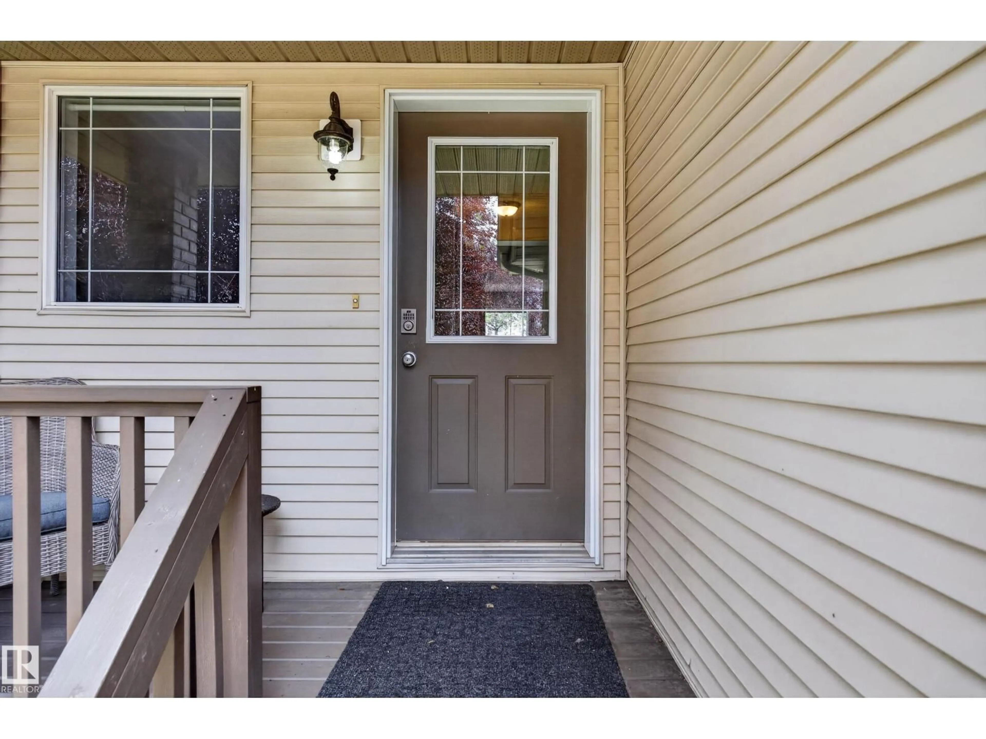 Indoor entryway for #7 - 155 CROCUS CR, Sherwood Park Alberta T8H2M4