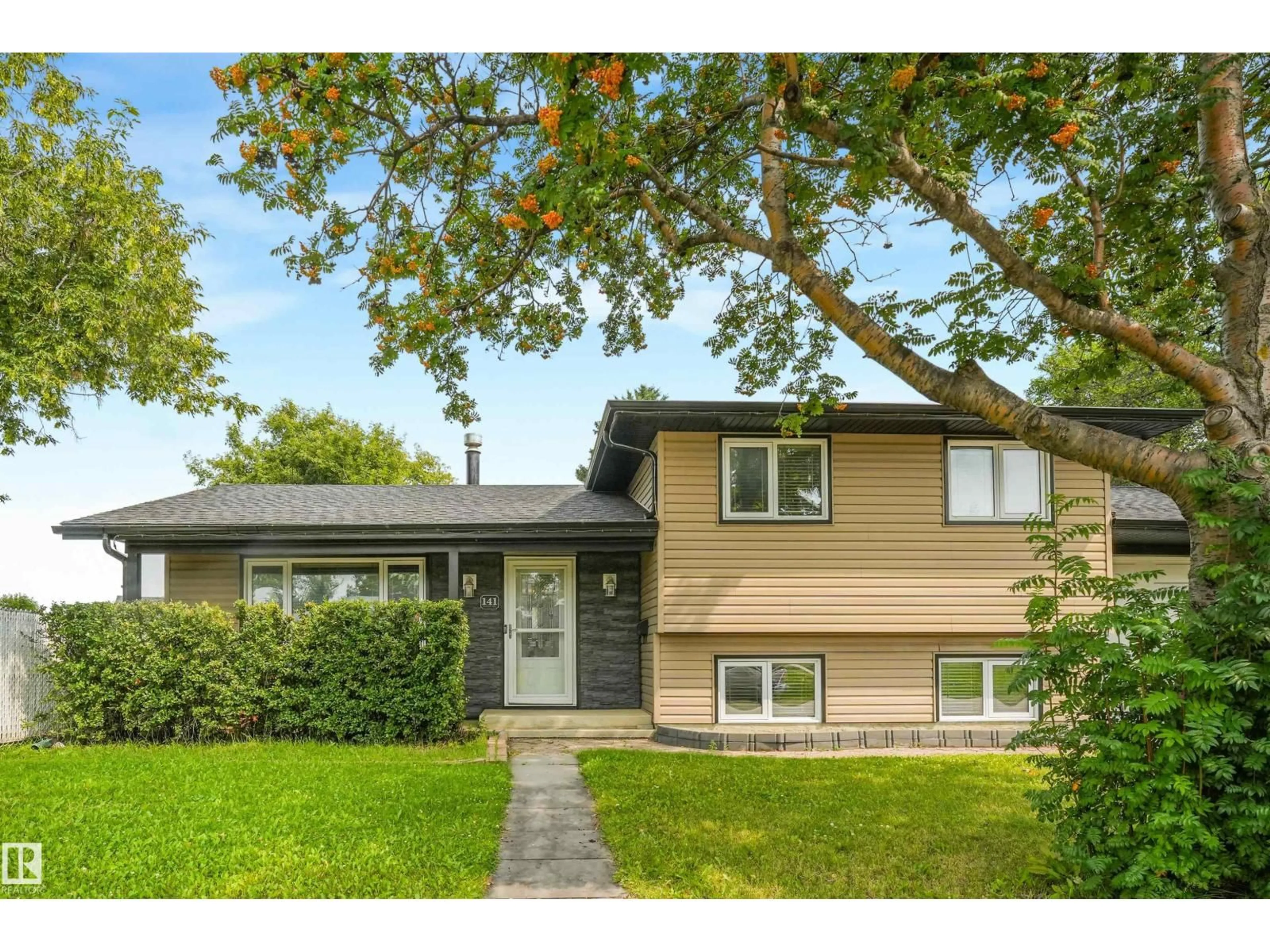 Home with vinyl exterior material, street for 141 CAMELOT AV, Leduc Alberta T9E4L2