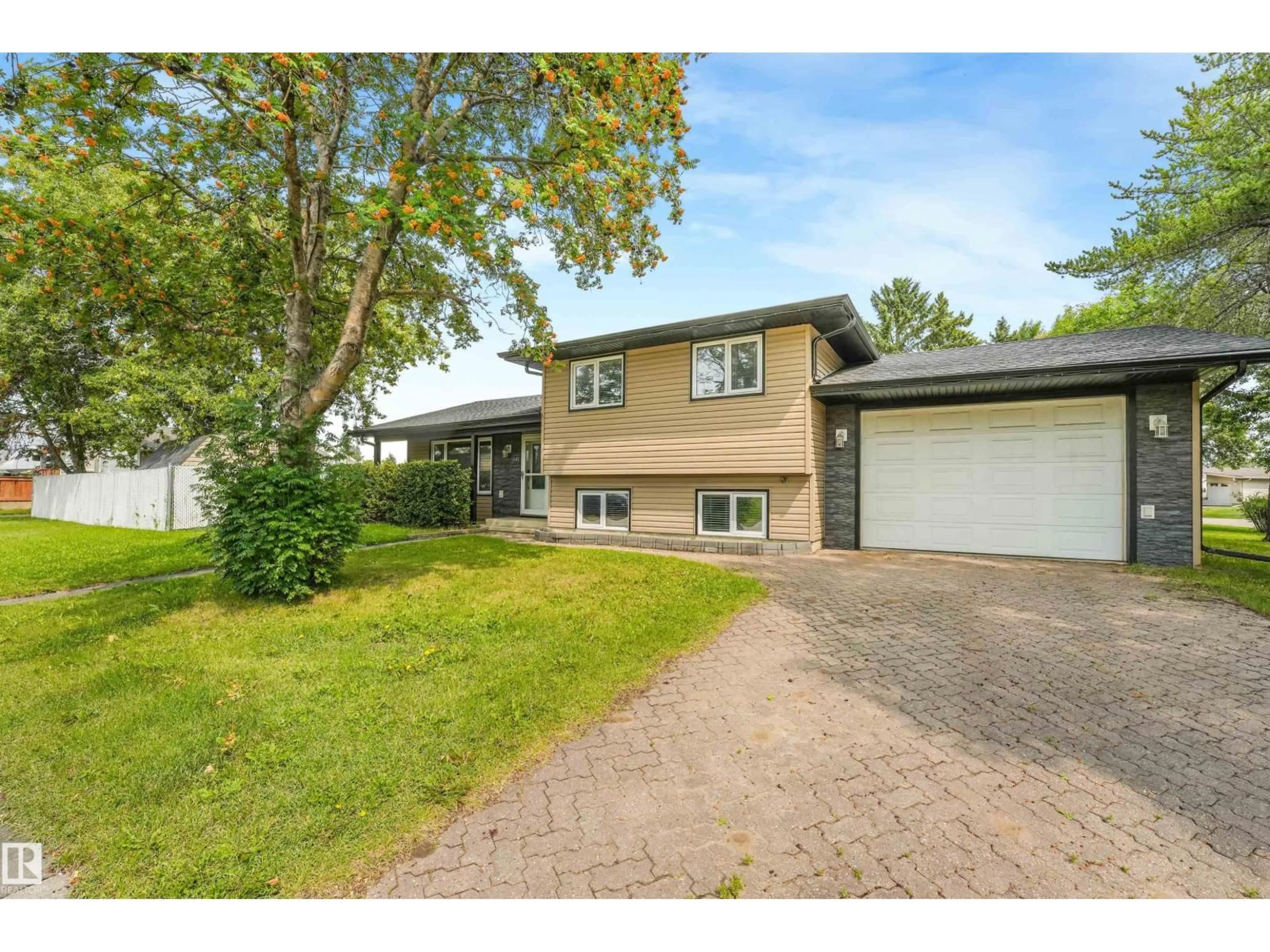 Unknown for 141 CAMELOT AV, Leduc Alberta T9E4L2