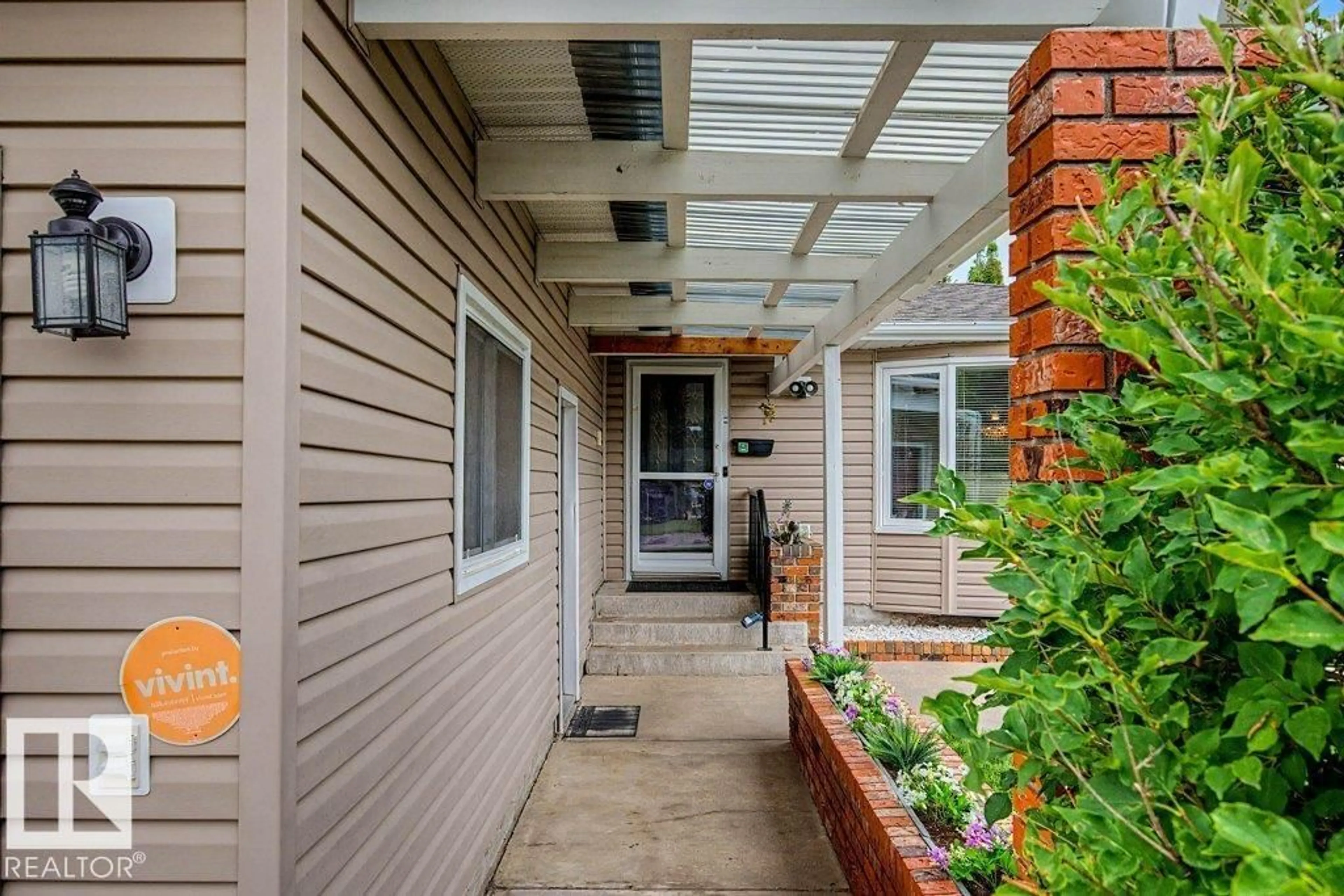 Unknown for NW - 4207 109 A ST, Edmonton Alberta T6J2R7