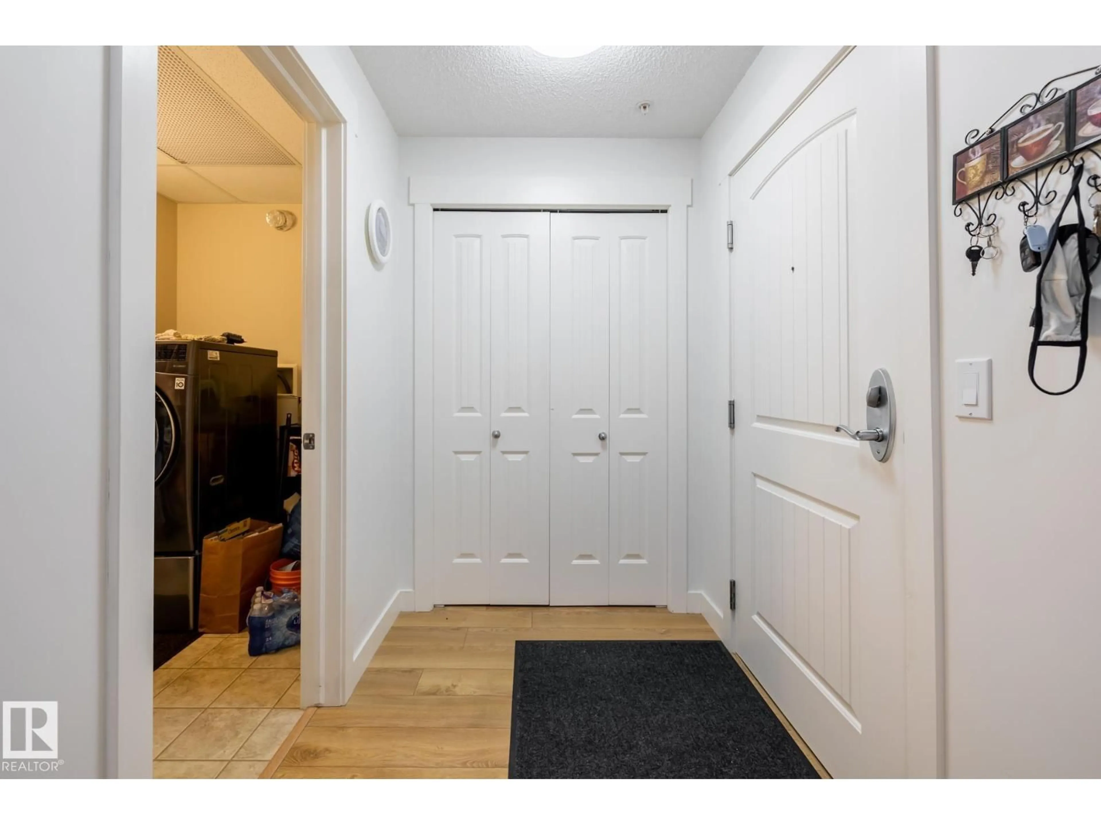 Indoor entryway for #133 - 511 QUEEN ST, Spruce Grove Alberta T7X0G4