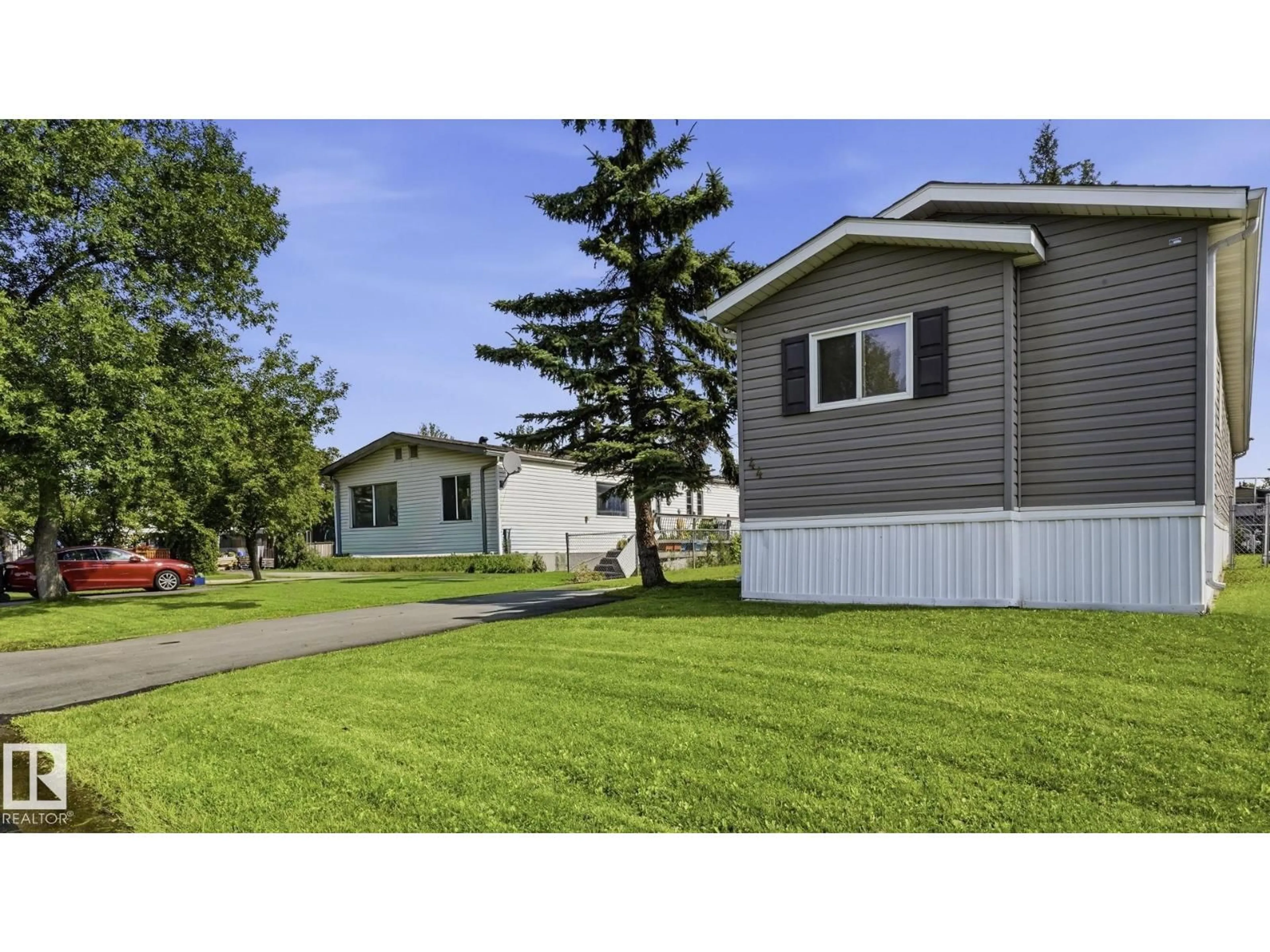 Home with vinyl exterior material, street for NW - 44 KEYHOLE CR, Edmonton Alberta T6P1B7