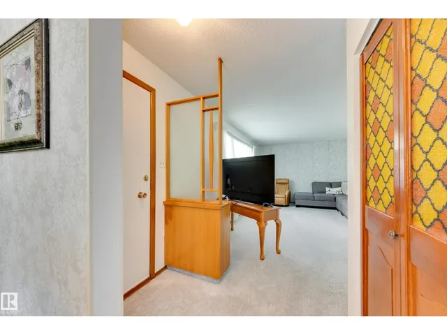 7 STRATHCONA PL, Sherwood Park 2