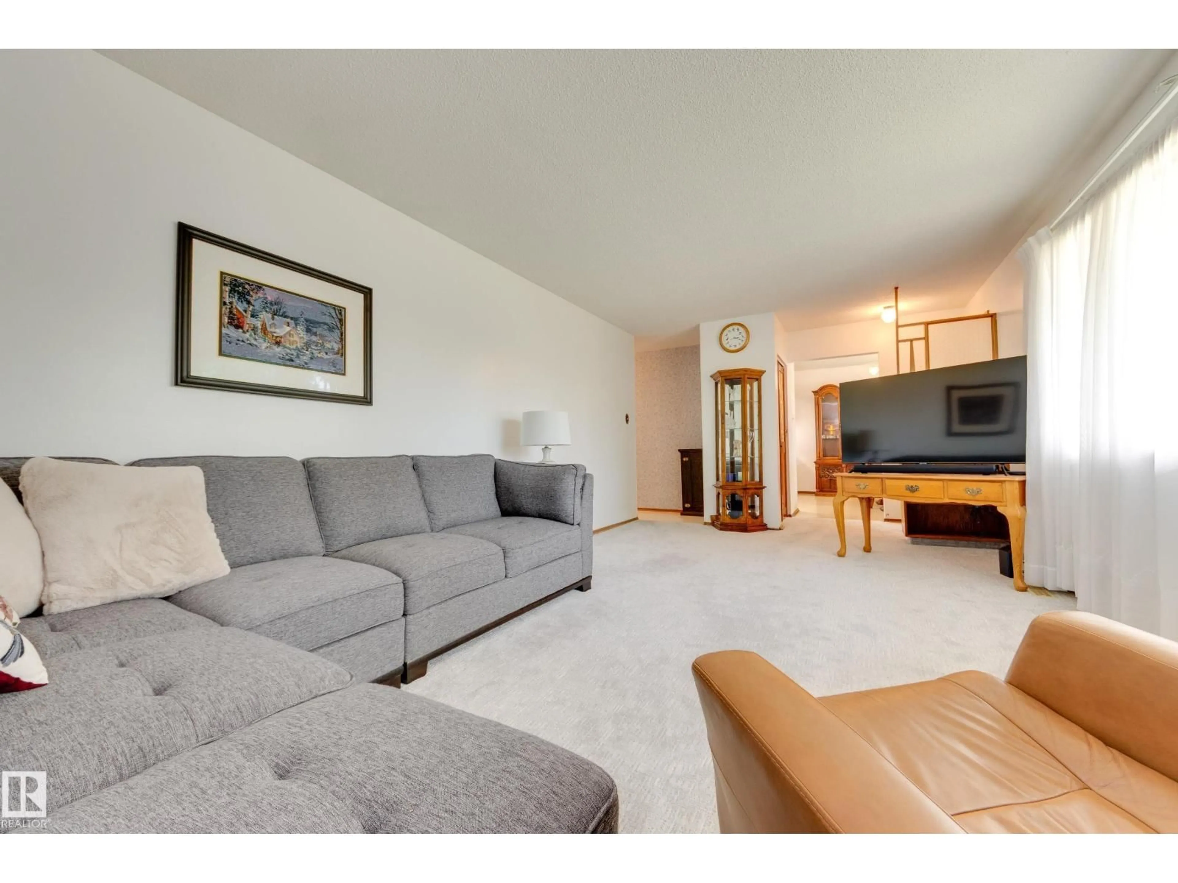 Living room with furniture, unknown for 7 STRATHCONA PL, Sherwood Park Alberta T8A1G1